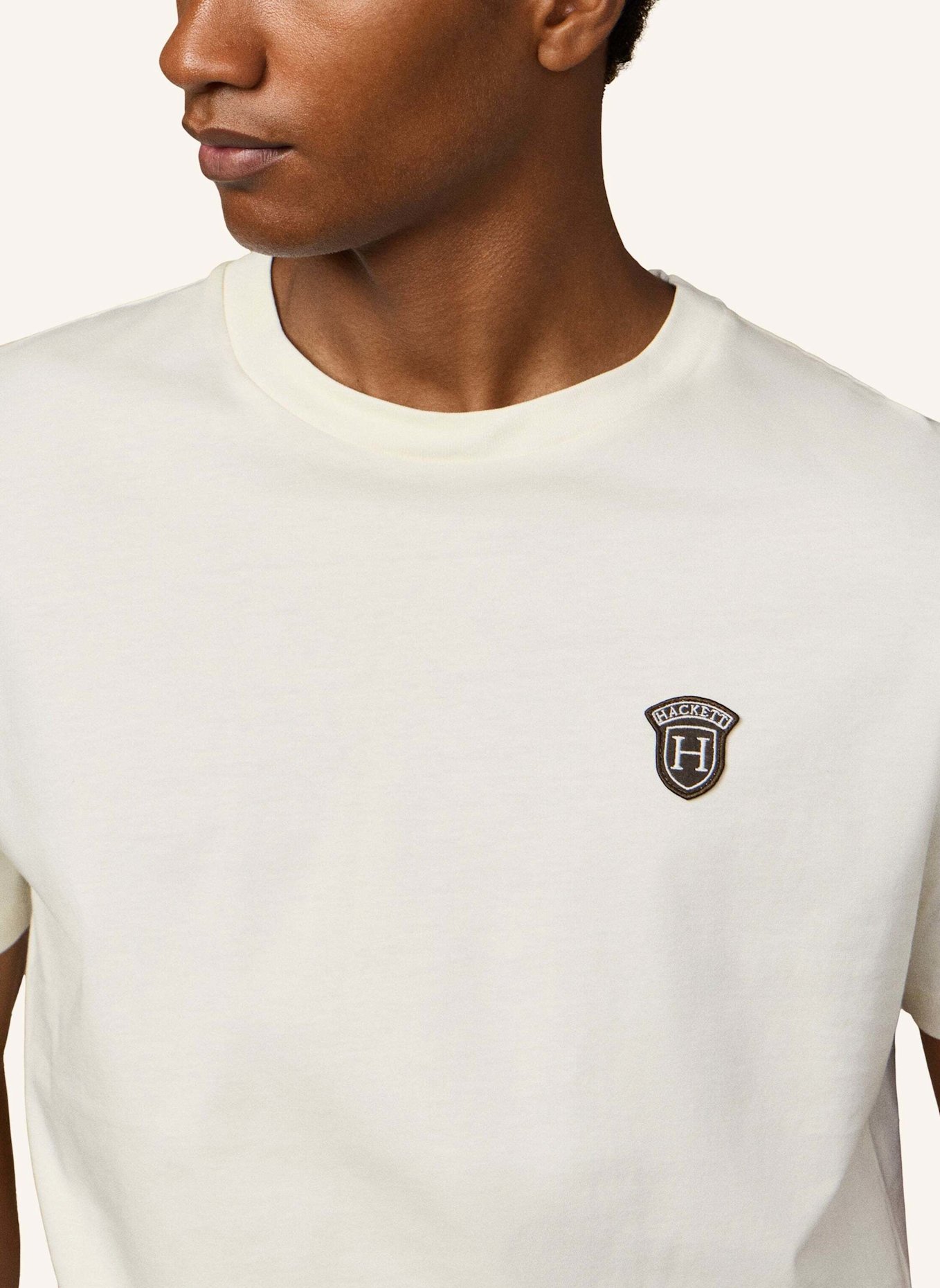 HACKETT LONDON T-Shirt HERITAGE BADGE TEE: CREME