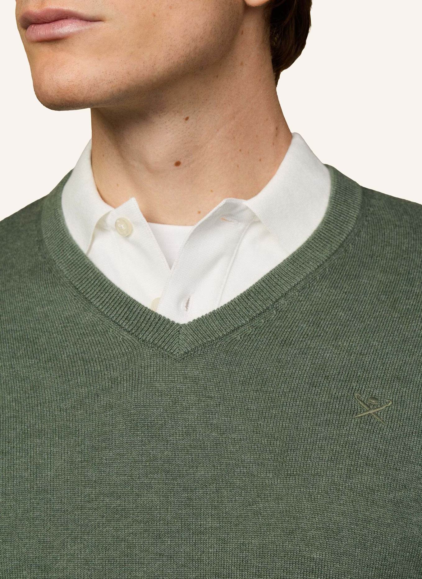 HACKETT LONDON Pullover ESS COTTON V NECK: GRÜN