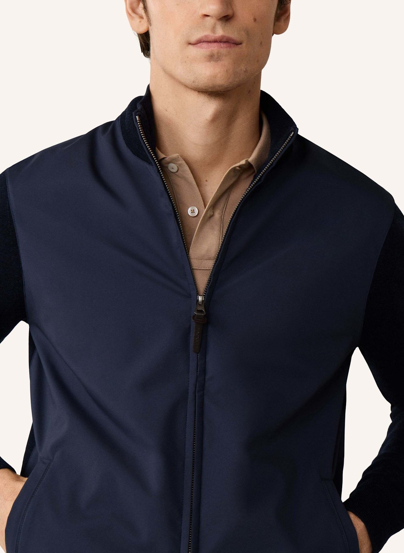 HACKETT LONDON Hoodiejacke TRAVEL NY/KNIT FZ HYB: BLAU