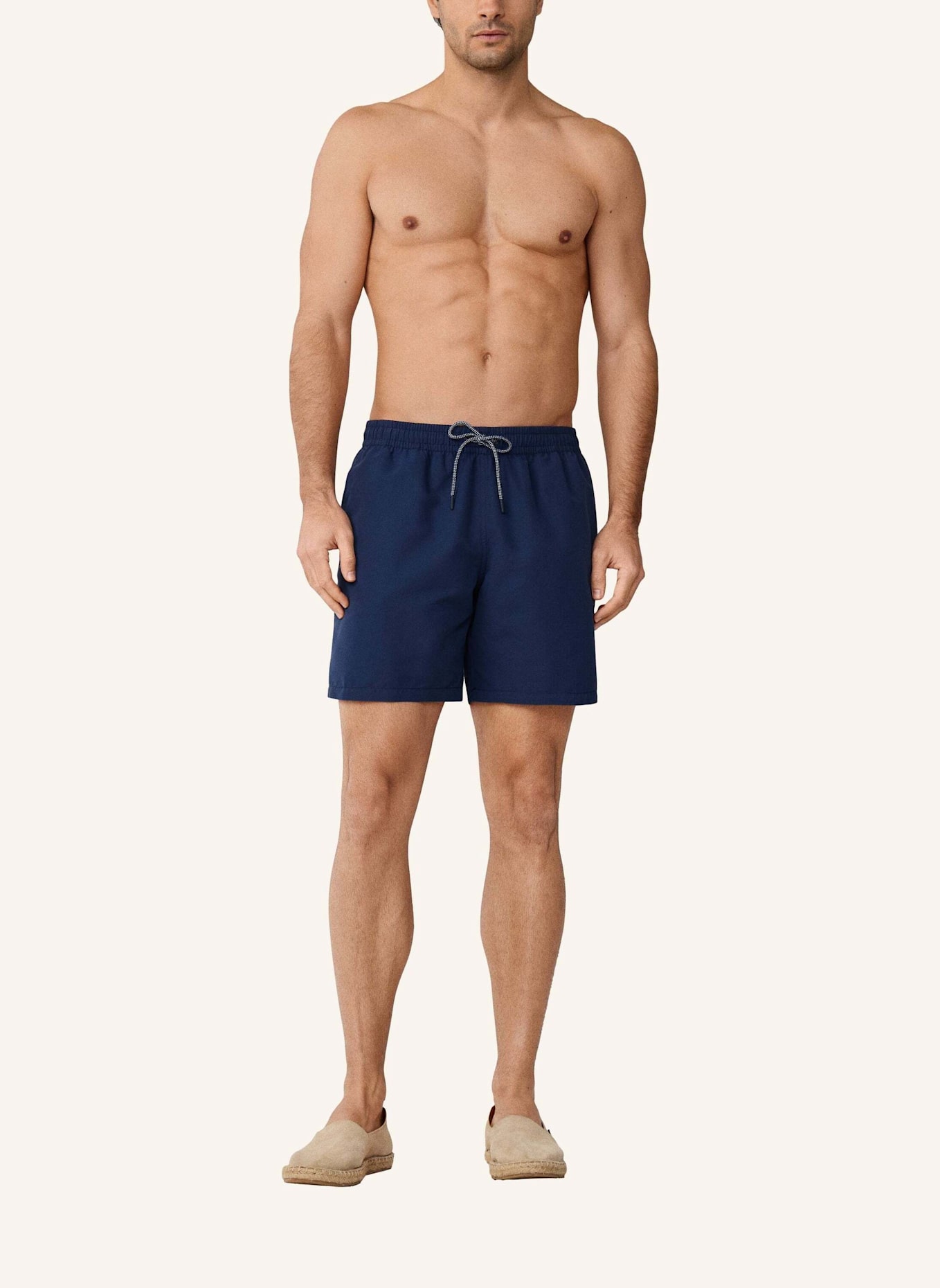 HACKETT LONDON Badeshorts ICON SOLID: BLAU