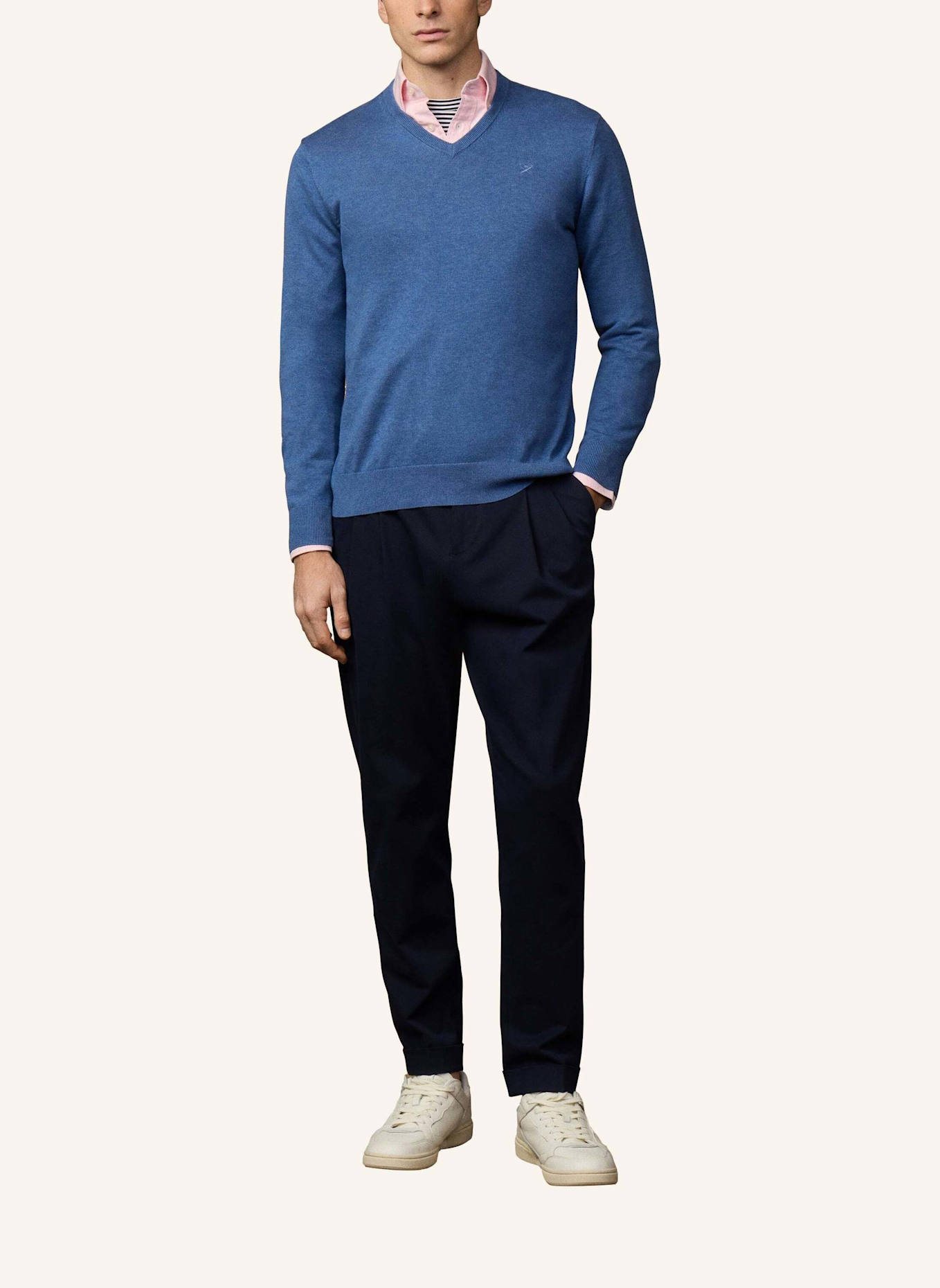 HACKETT LONDON Pullover ESS COTTON V NECK: BLAU