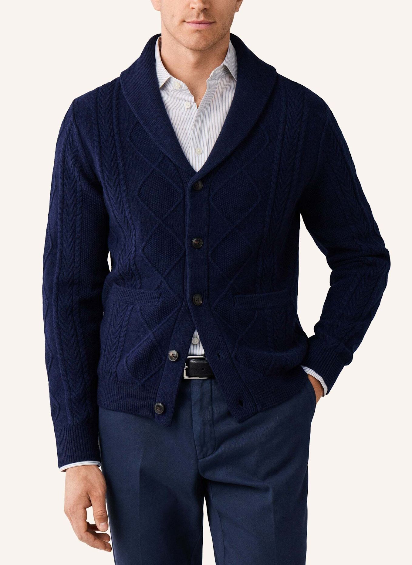 HACKETT LONDON Strickjacken Cardigan CABLE SHAWL CARDI: BLAU