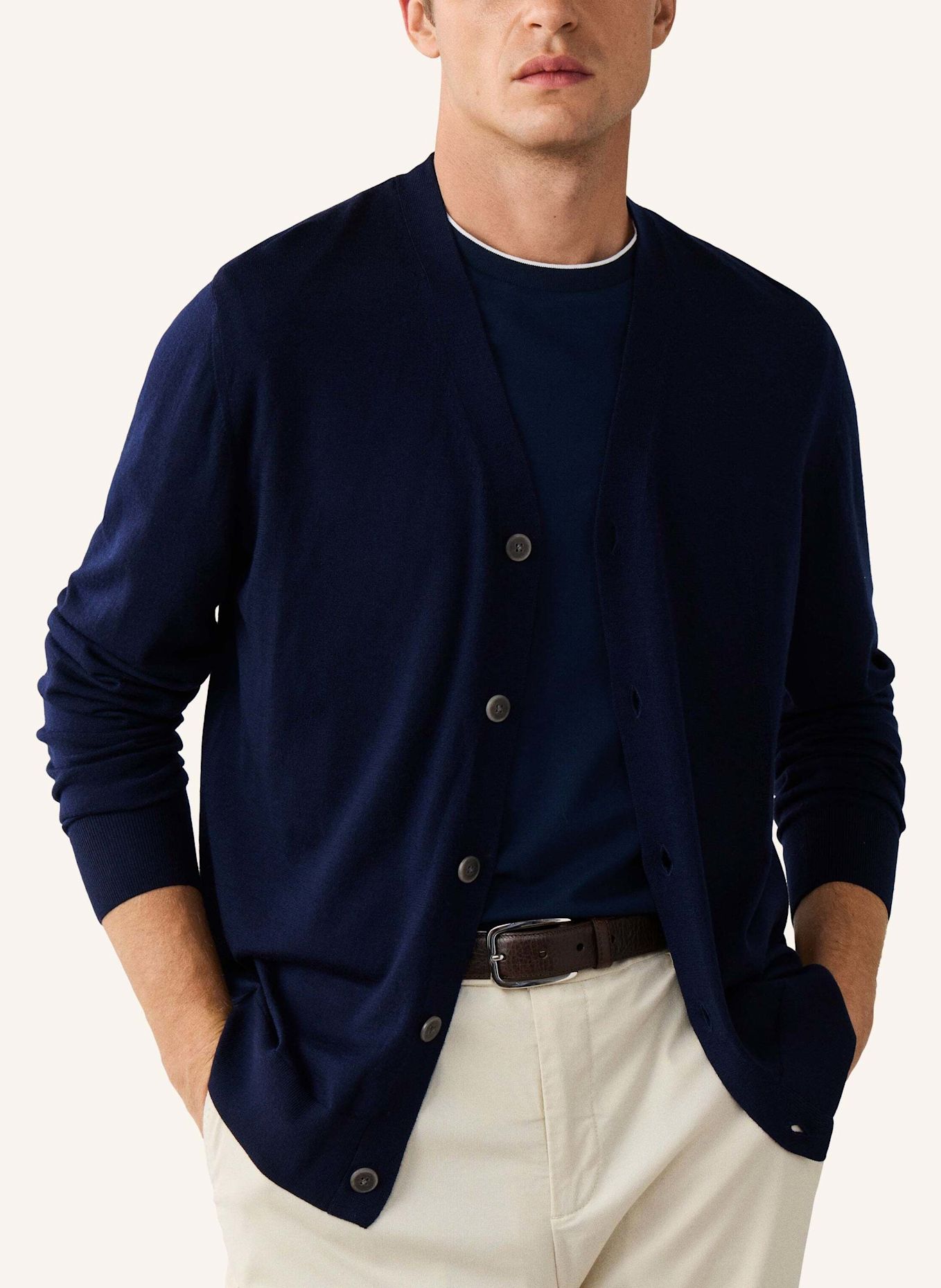 HACKETT LONDON Strickjacken Cardigan ESS MERINO CARDIGAN: BLAU
