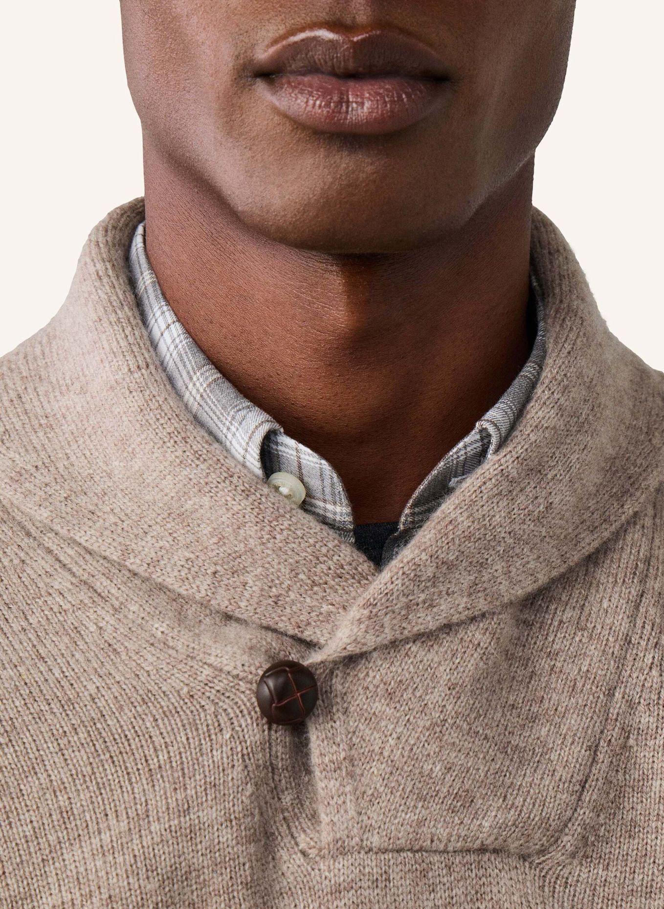 HACKETT LONDON Pullover SHAWL SWEATER: BEIGE