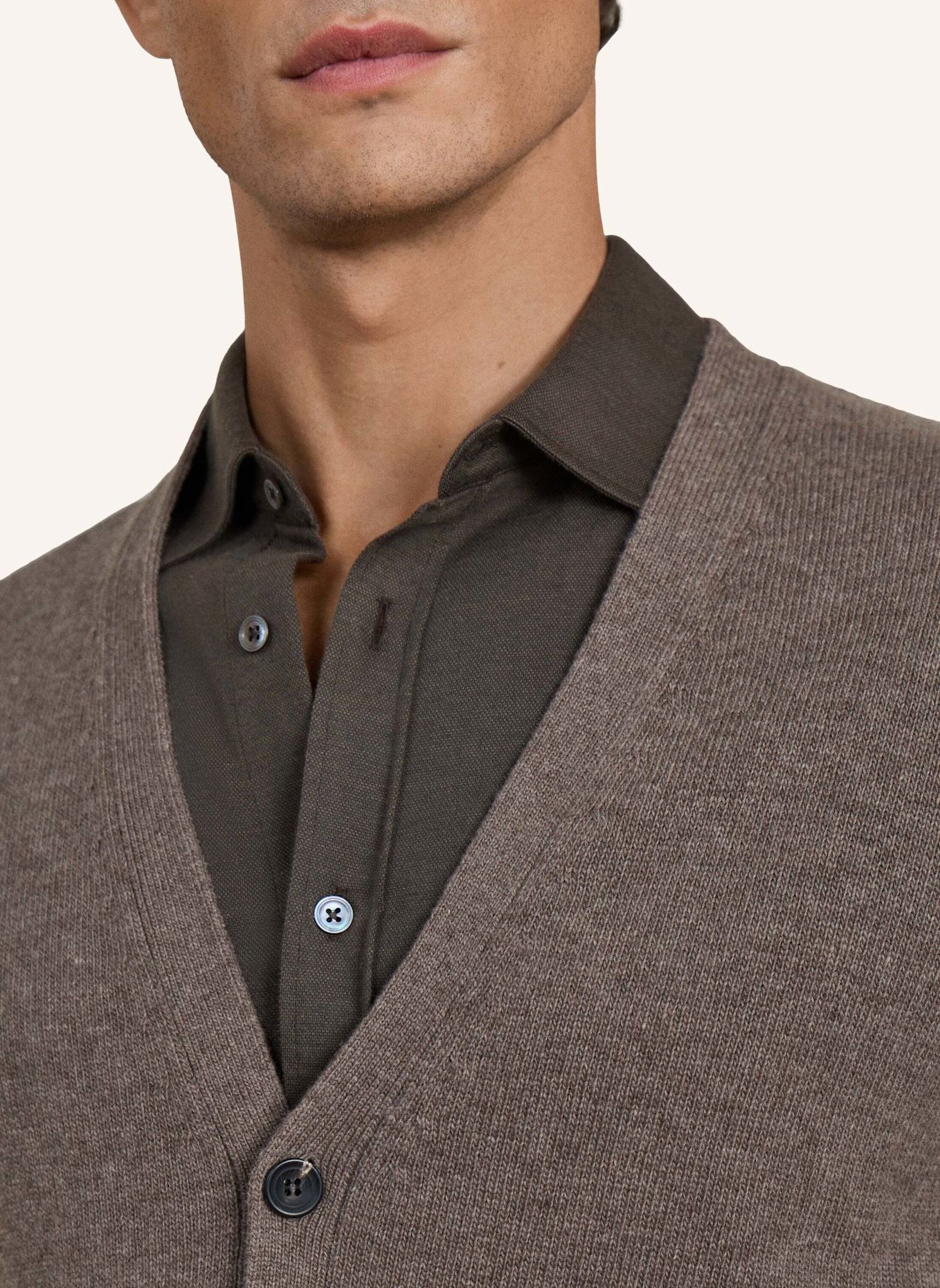 HACKETT LONDON Strickjacken Cardigan SR JERSEY KNIT CARDI: TAUPE / HELLBRAUN