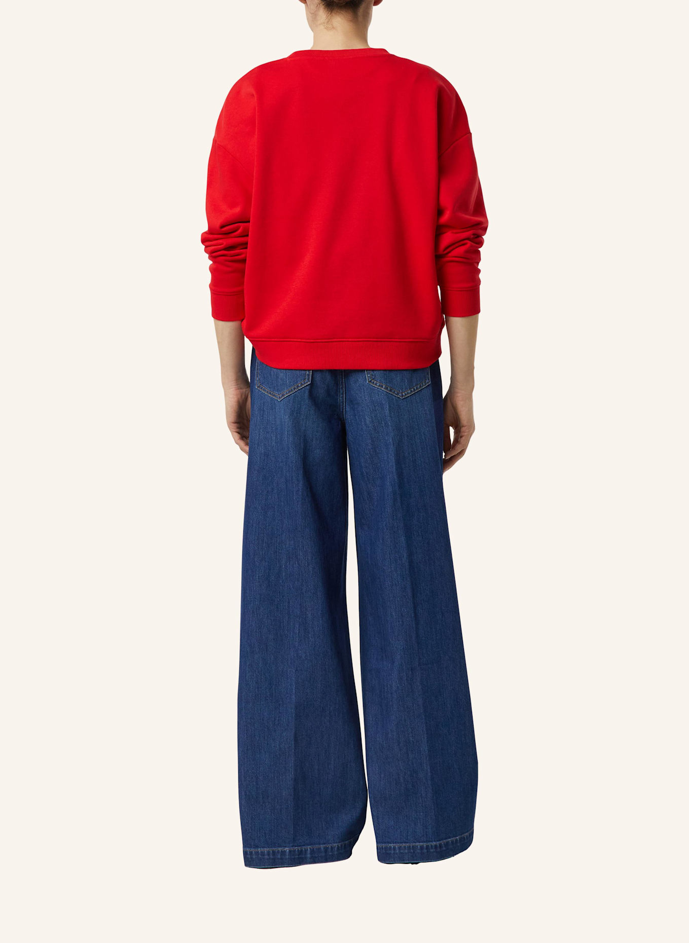 comma Sweatshirt: ROT