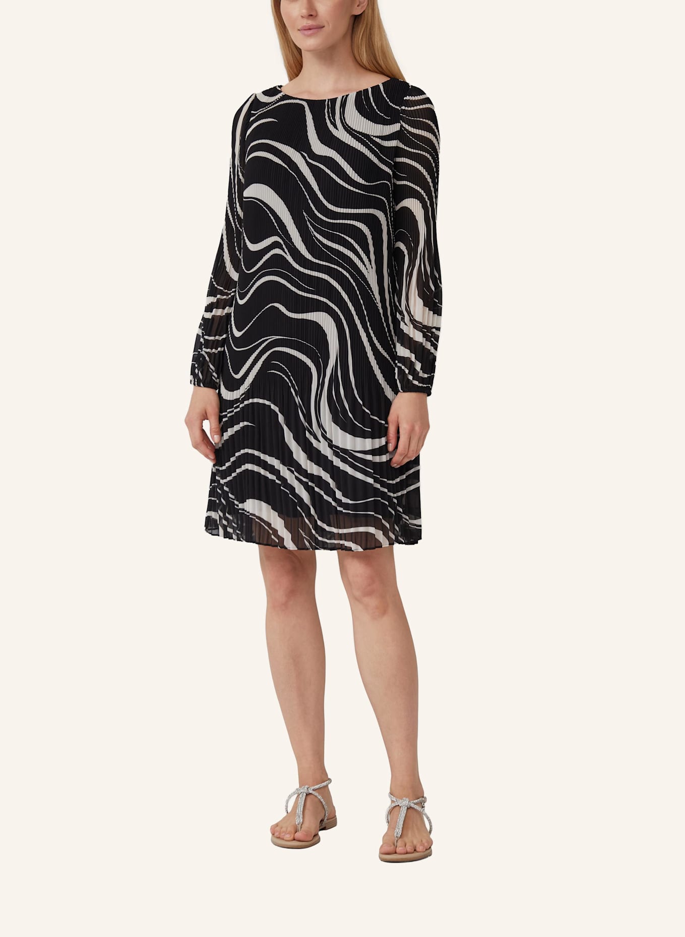 s.Oliver BLACK LABEL Plisseekleid