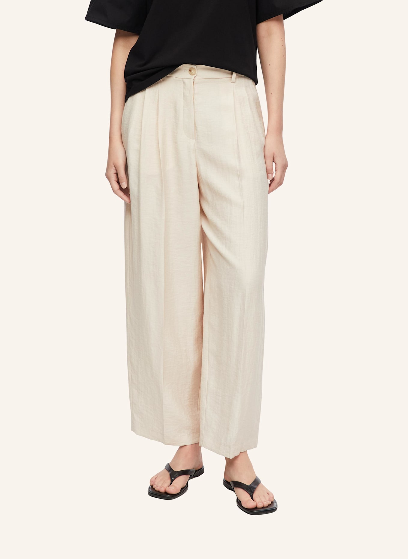 comma Hose: BEIGE