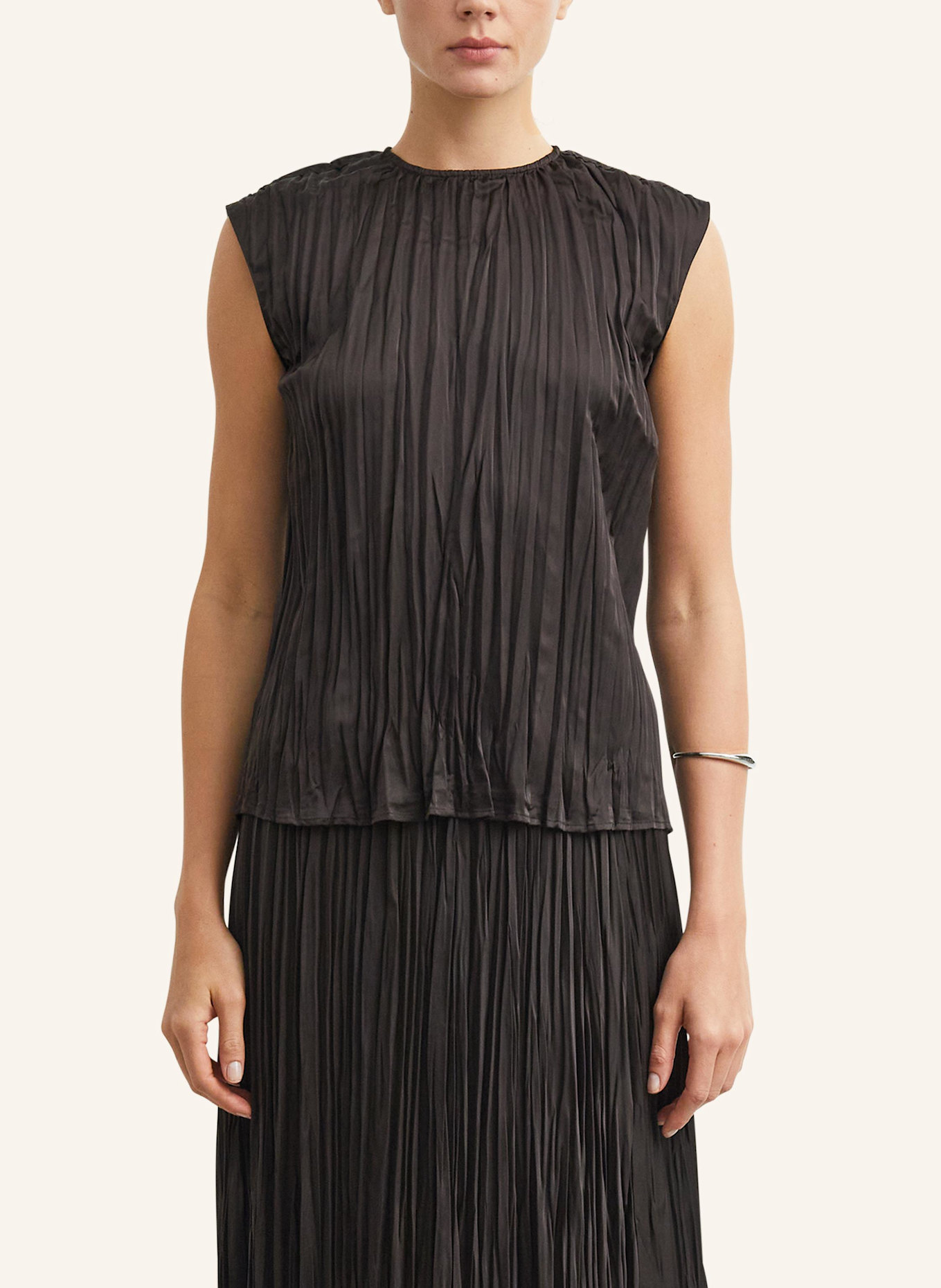 comma Bluse: BRAUN