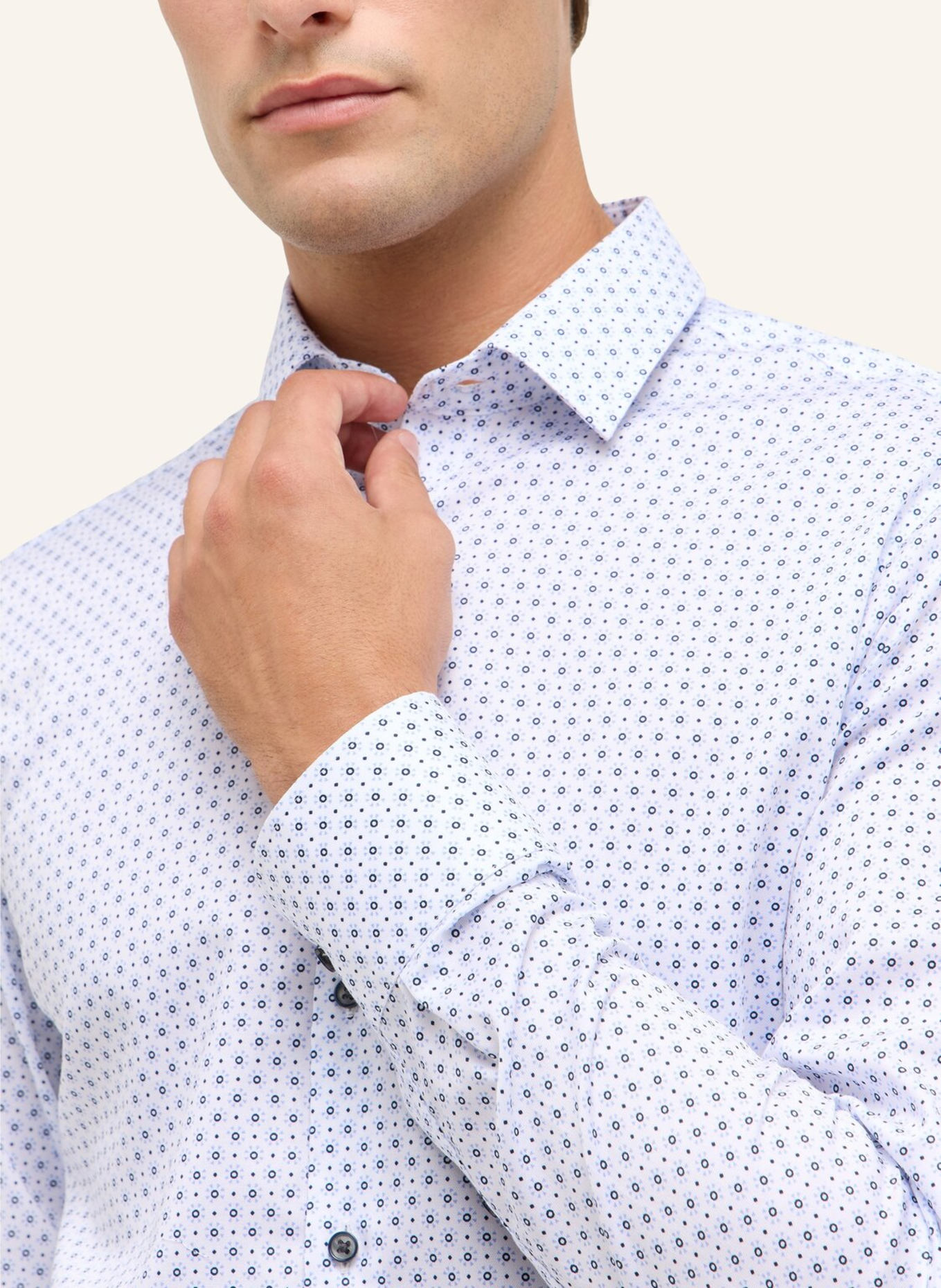 ETERNA Hemd SLIM FIT: HELLBLAU