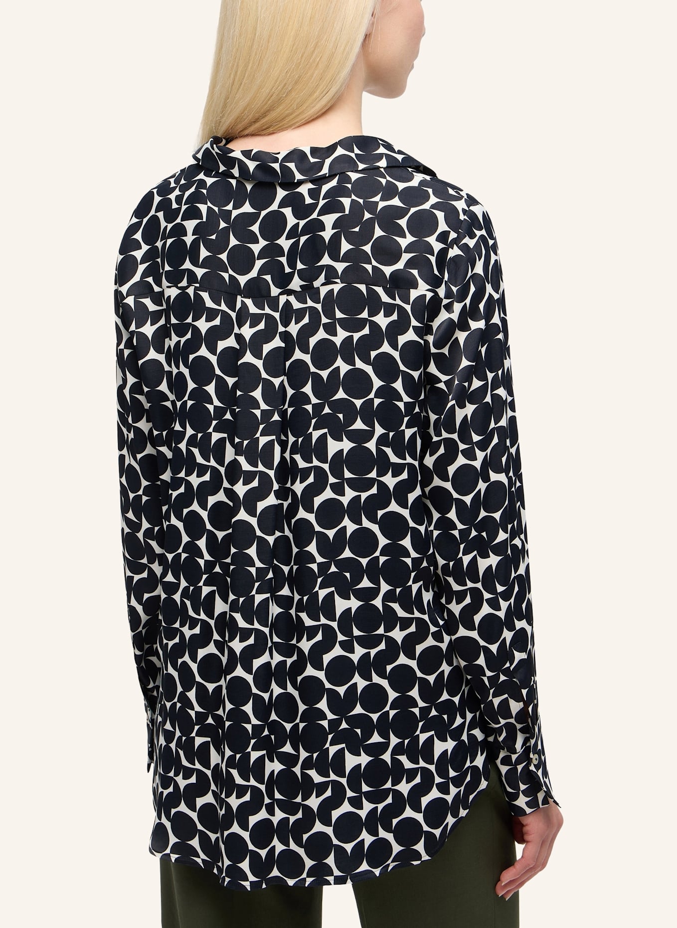 ETERNA Blusenshirt aus Satin: BEIGE