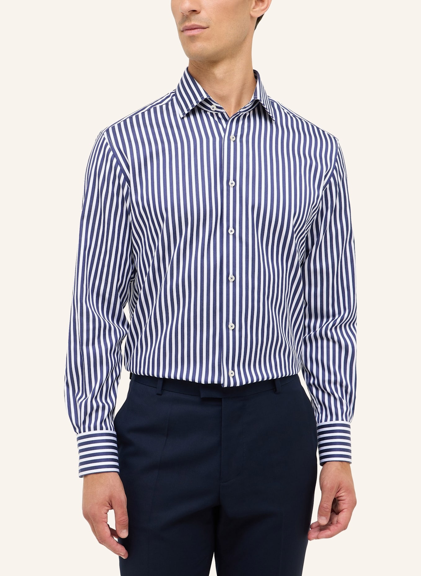 1863 by ETERNA Hemd MODERN FIT: DUNKELBLAU