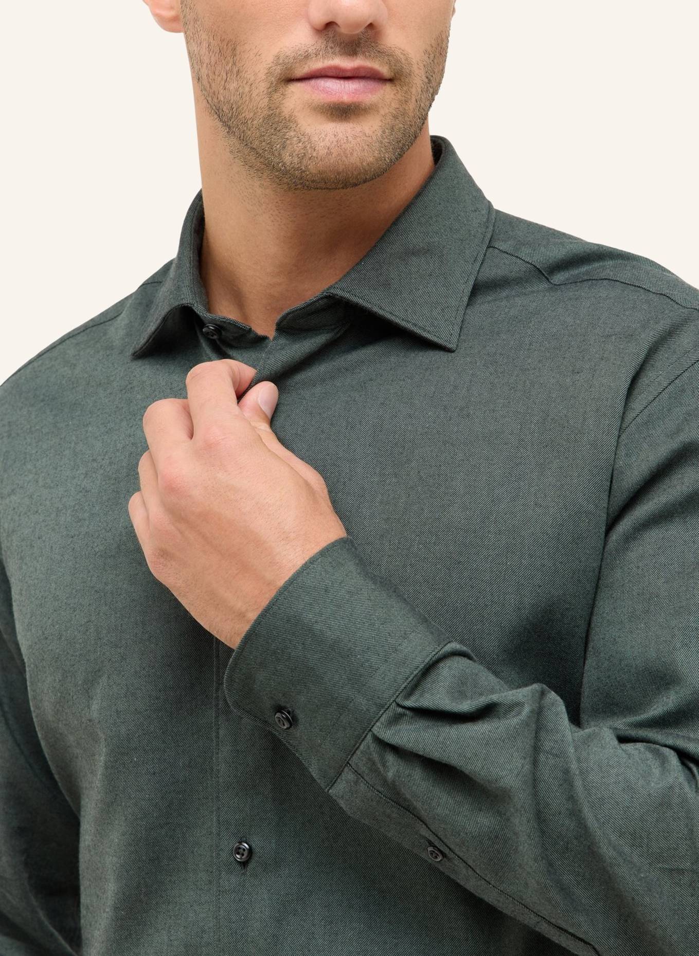 1863 by ETERNA Hemd MODERN FIT: DUNKELGRÜN