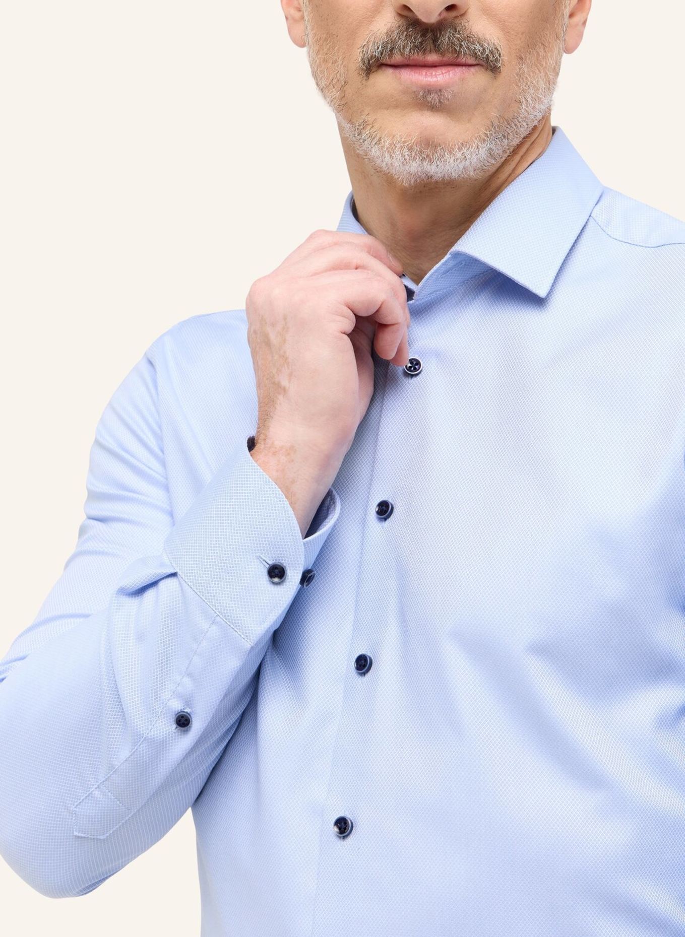 ETERNA Hemd SLIM FIT: HELLBLAU