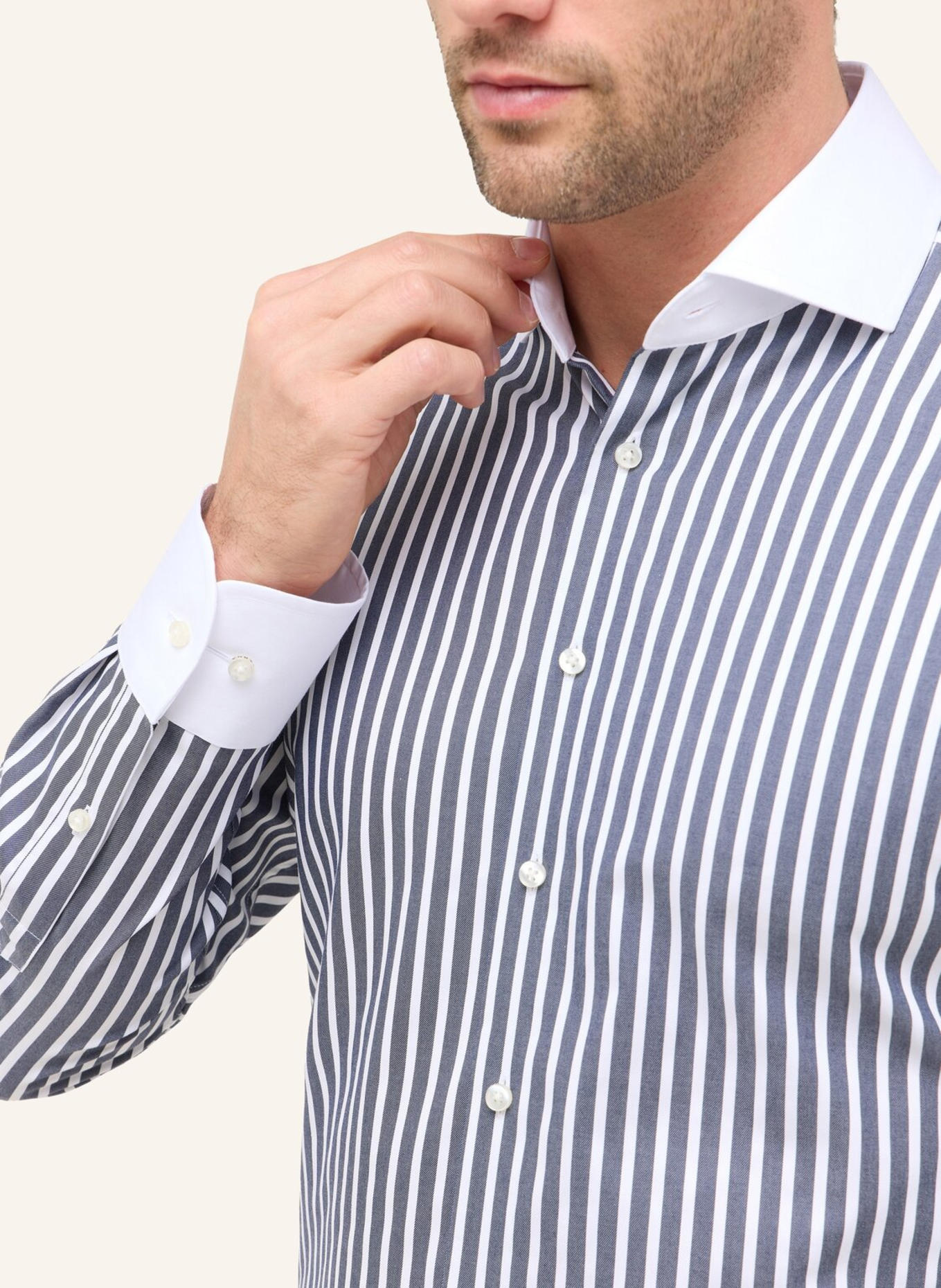 1863 by ETERNA Hemd MODERN FIT: DUNKELBLAU