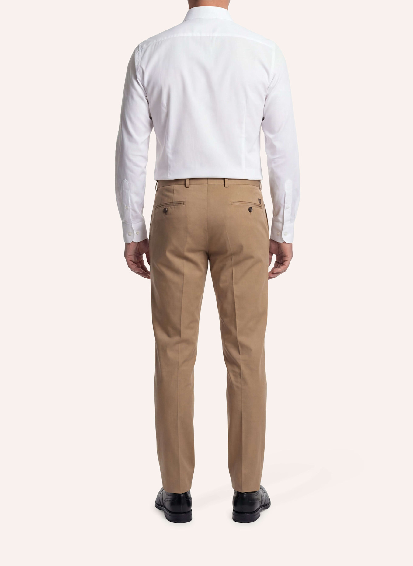 CARL GROSS BLACK LINE Hose CG Tillo Modern Fit: HELLBRAUN