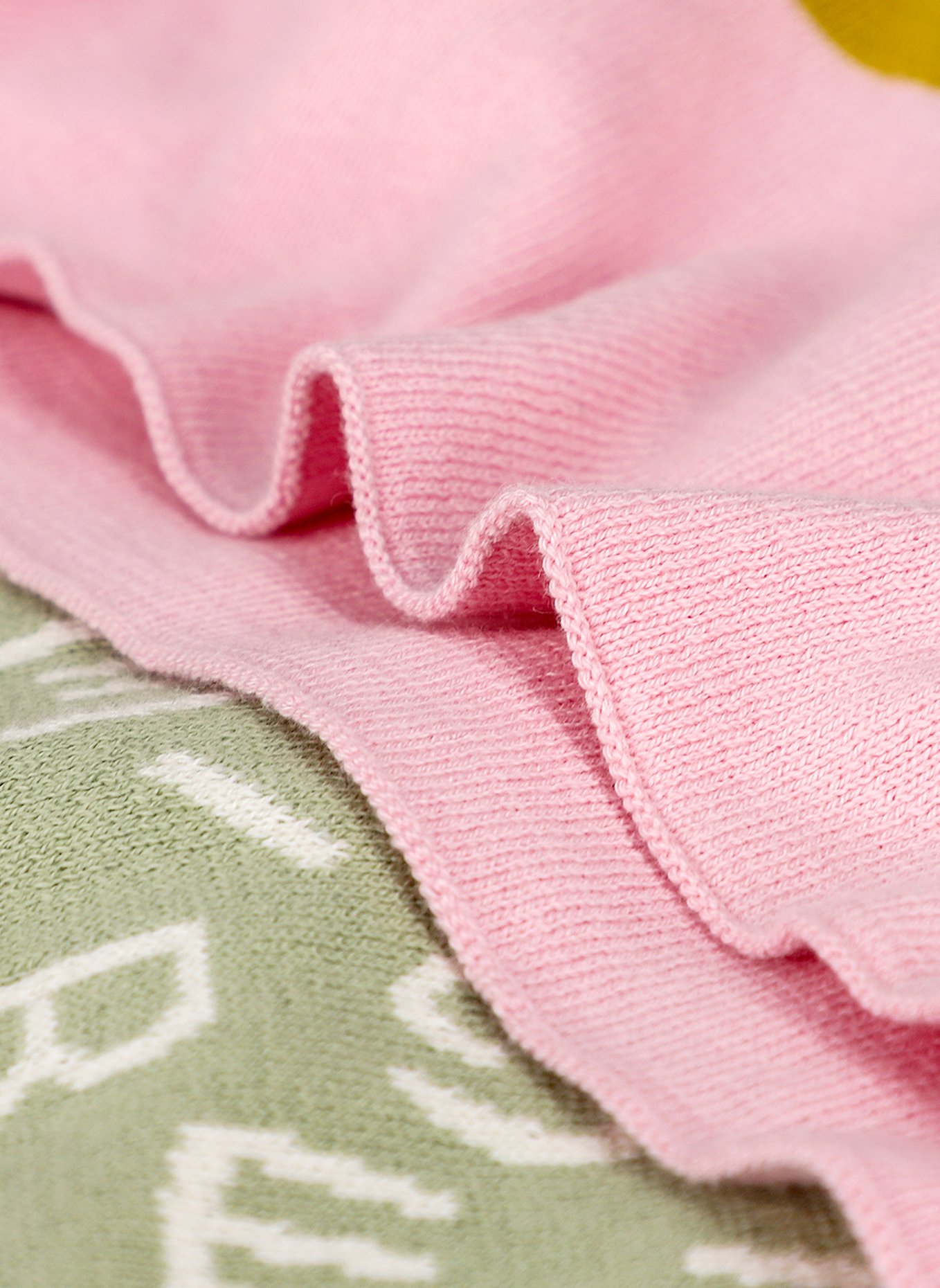 AIGNER Wohndecke DENA: GRÜN