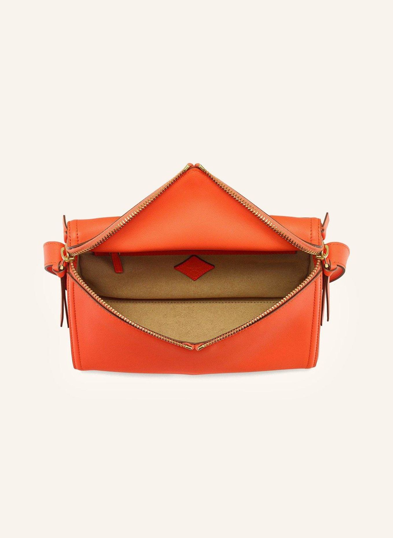 MCM Schultertasche: ORANGE