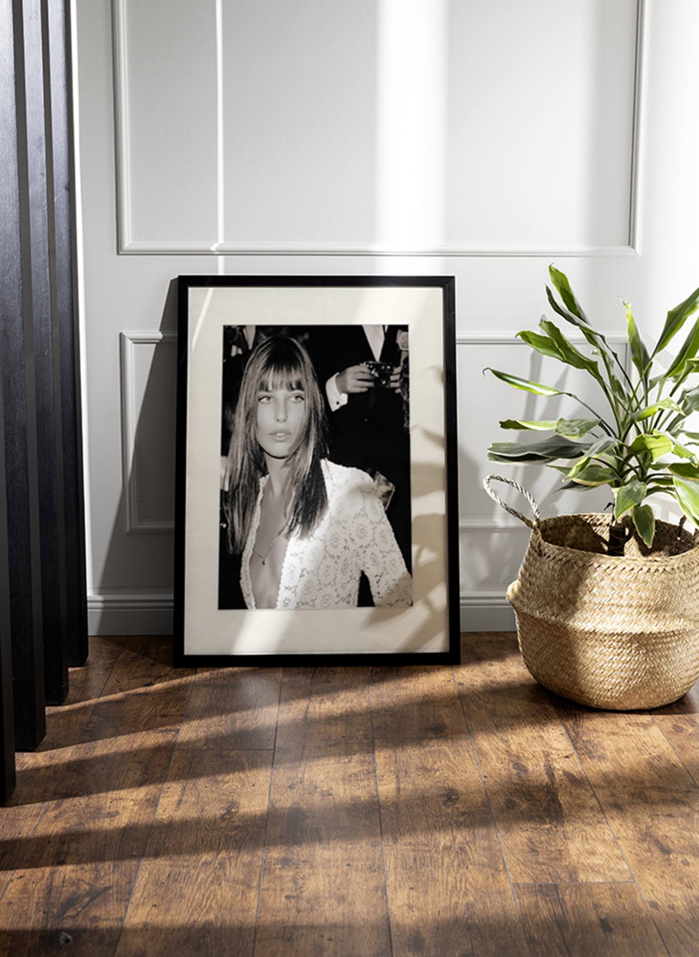 JACOB BADEN Wandbild JANE BIRKIN mit Rahmen: SCHWARZ