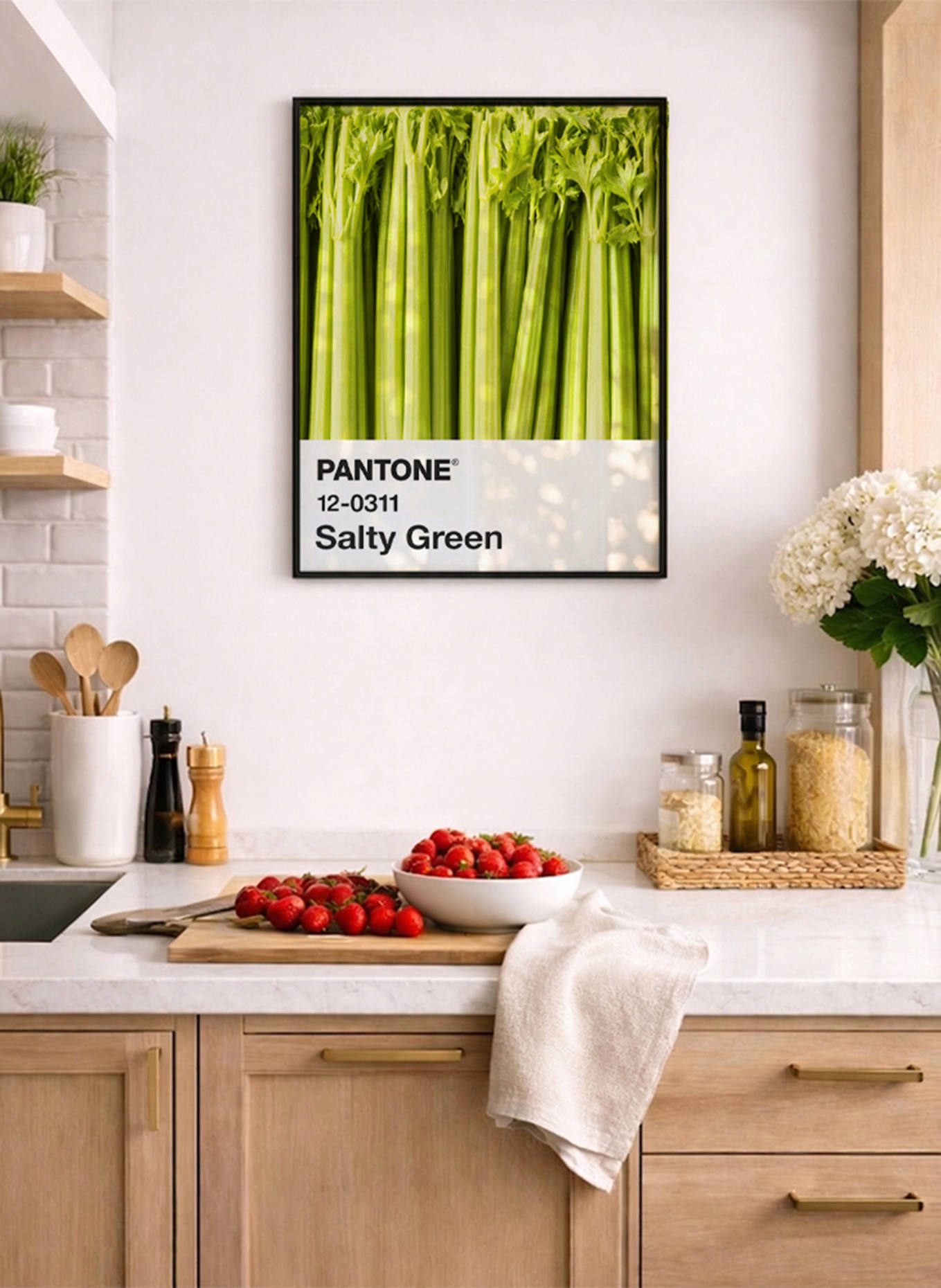 Liv Corday Wanddecoratie KLEUR: SALTY GREEN / SELDERIJGROEN met lijst: ZWART