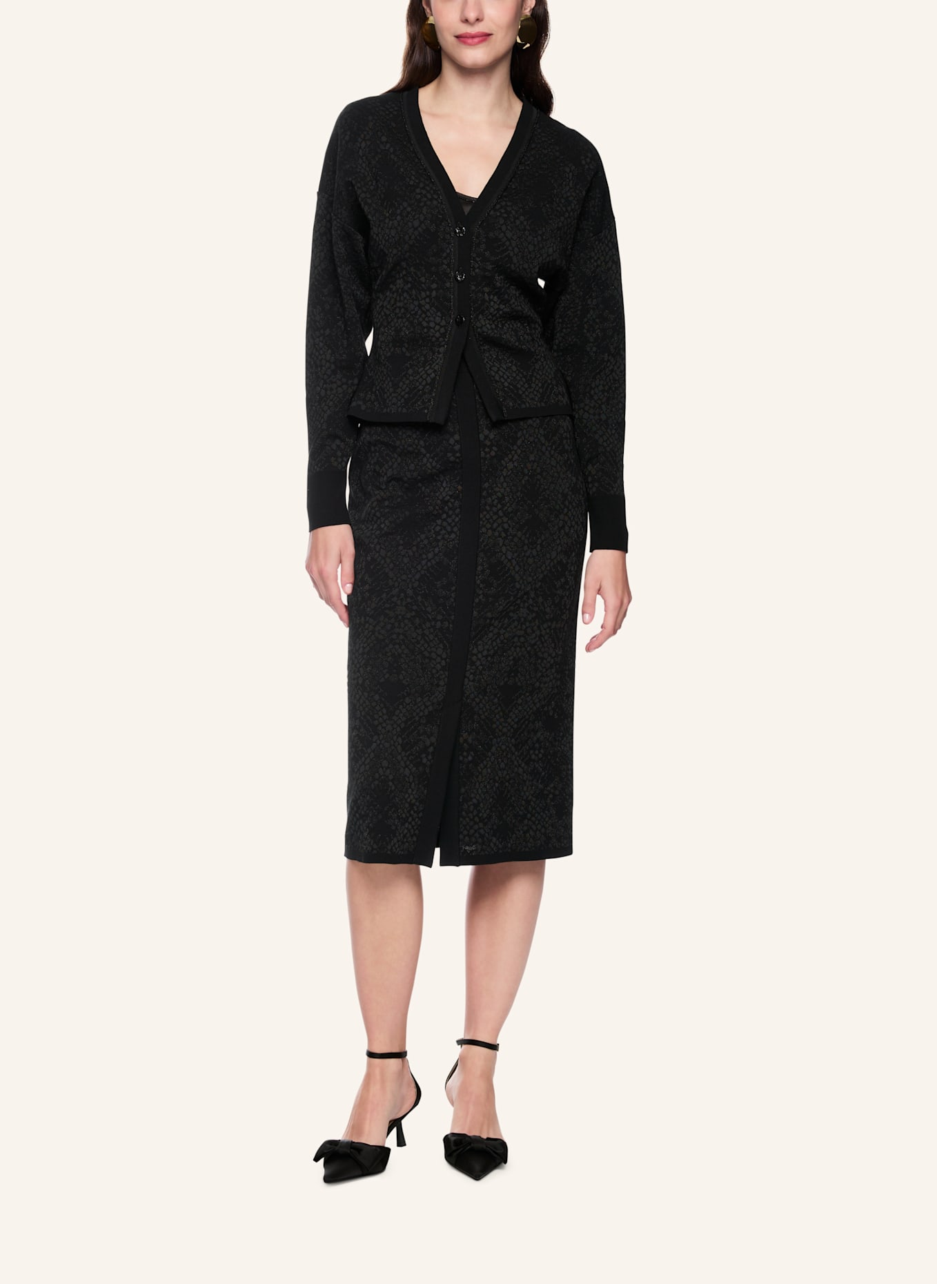 MARC CAIN Cardigan: SCHWARZ