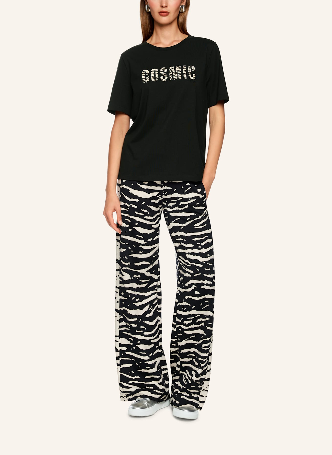 MARC CAIN T-Shirt: SCHWARZ