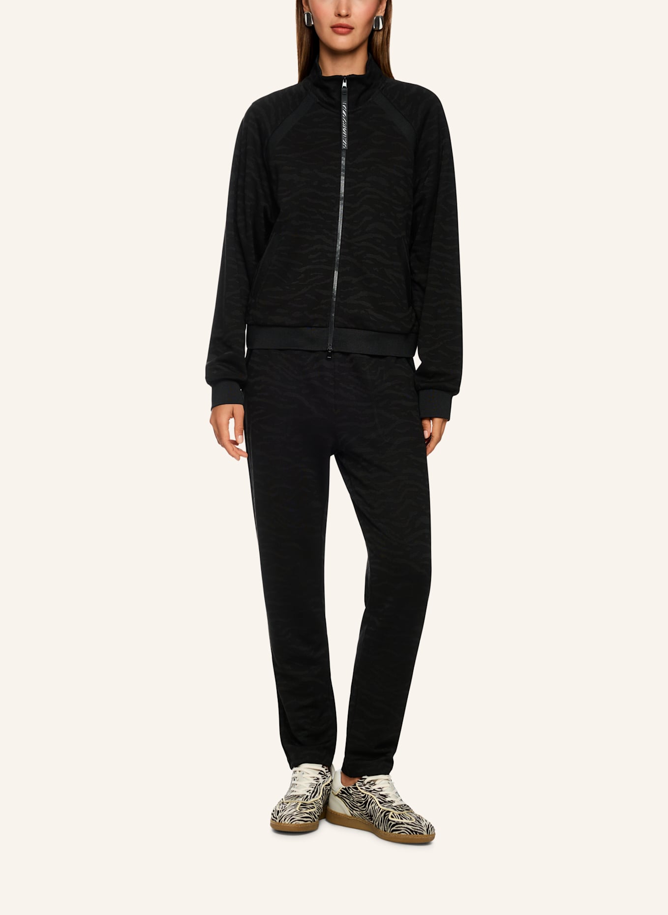 MARC CAIN Jacke: SCHWARZ