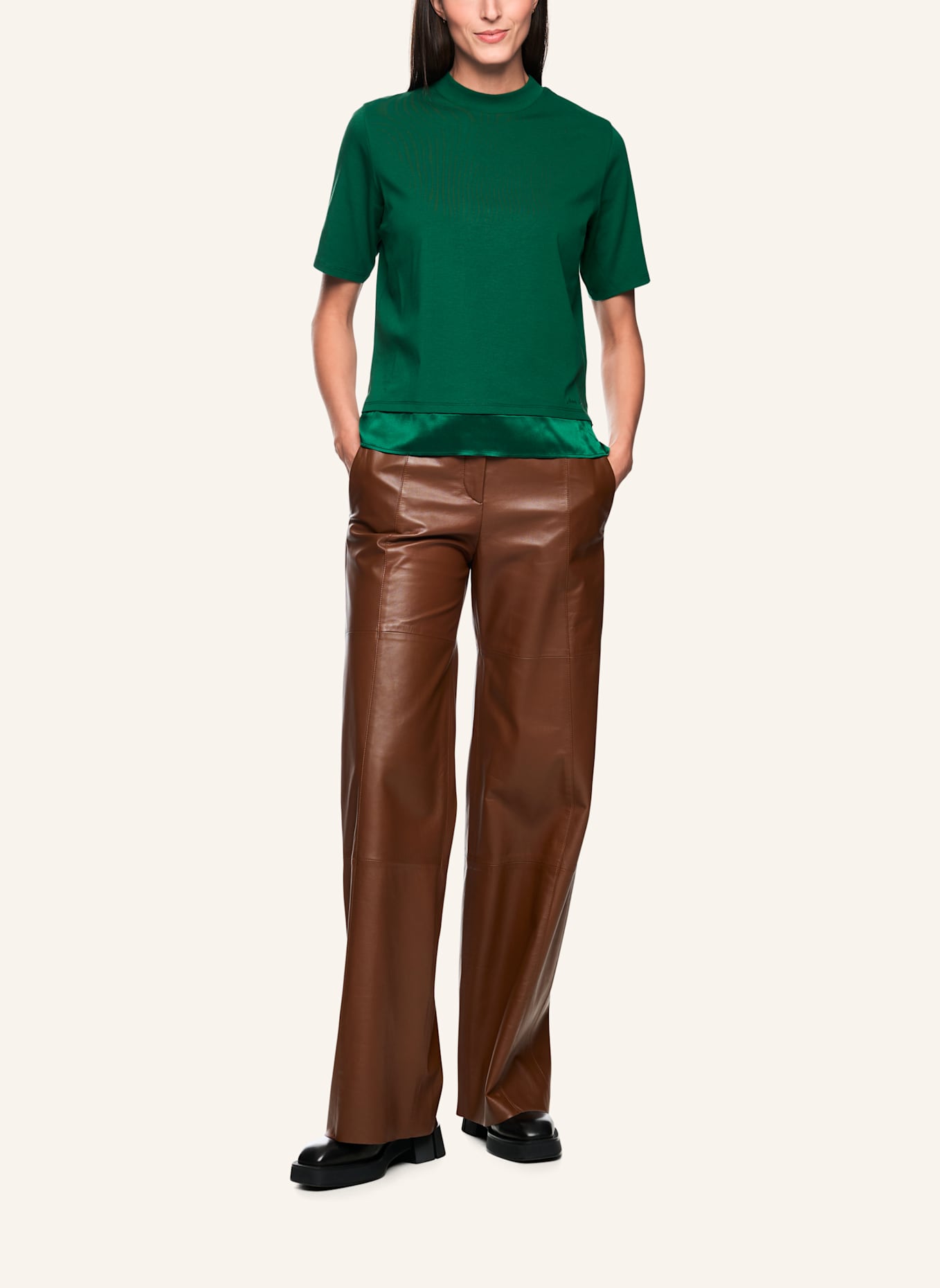 MARC CAIN T-Shirt: DUNKELGRÜN