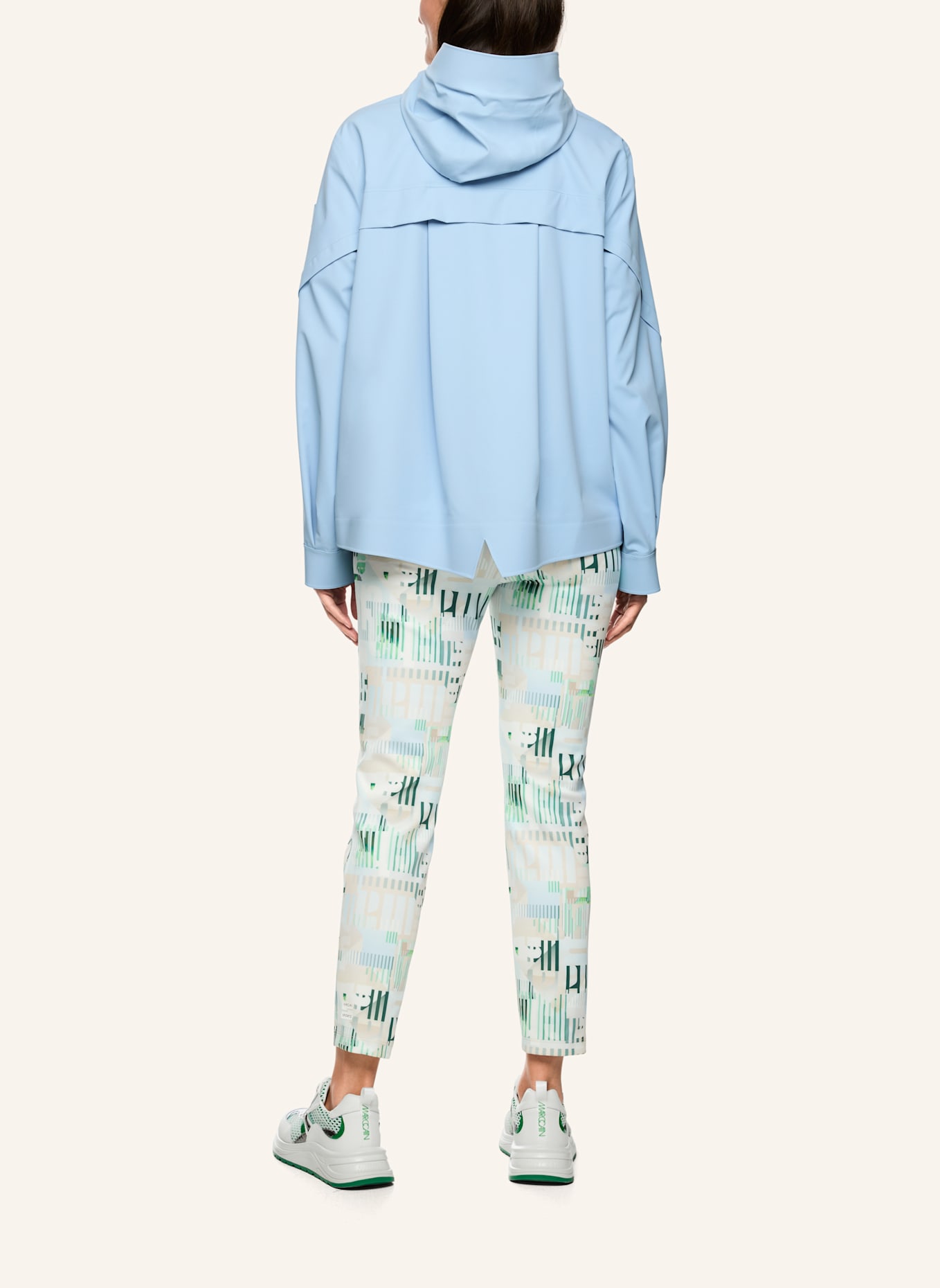 MARC CAIN Jacke: HELLBLAU