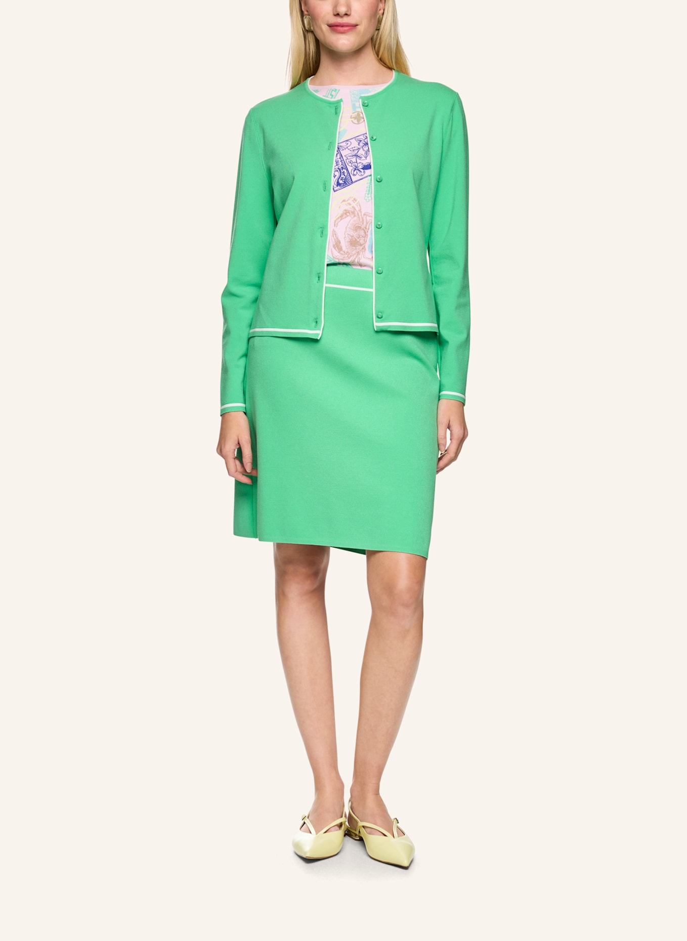 MARC CAIN Strickjacke: HELLGRÜN