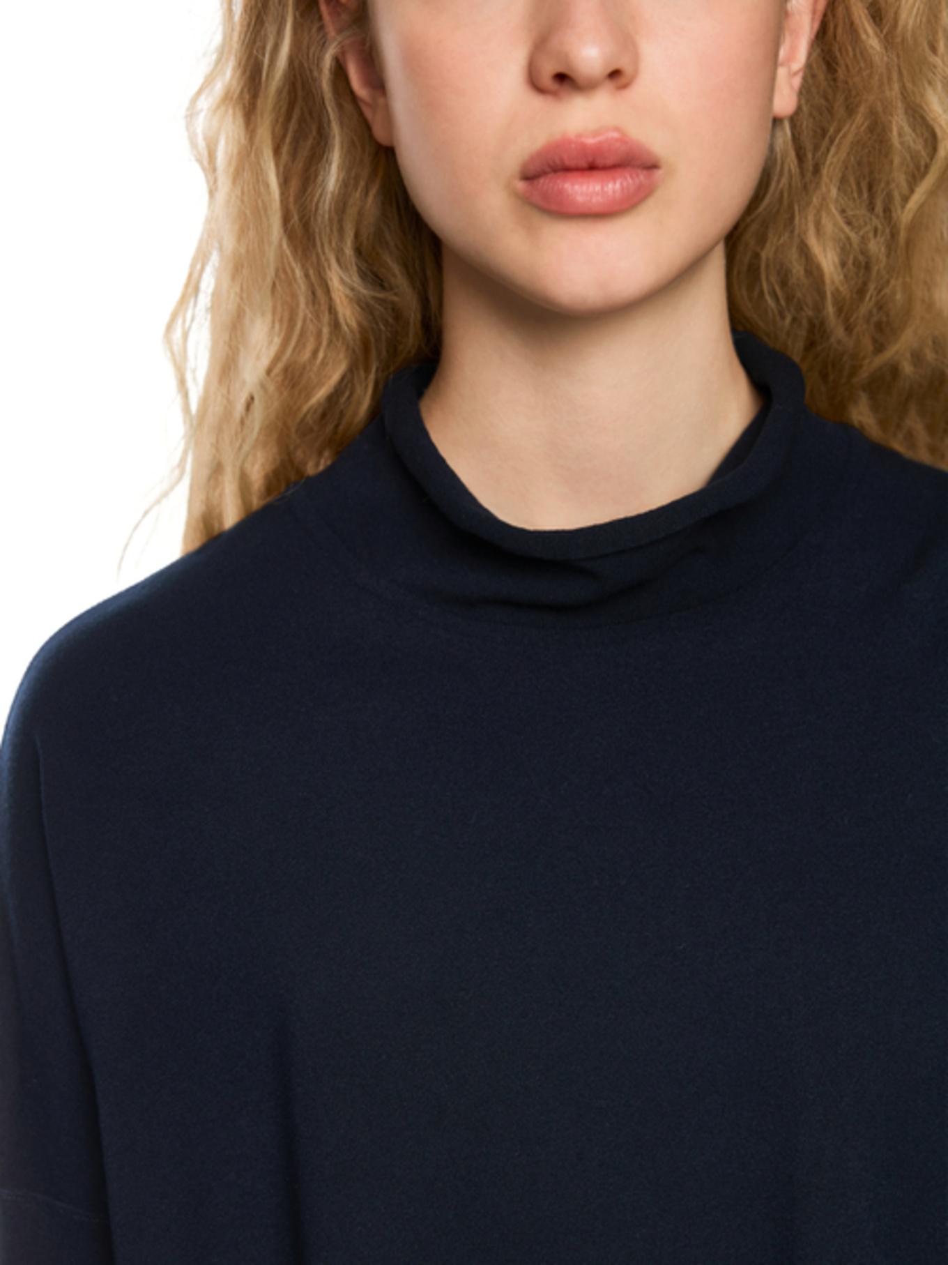 MARC CAIN Pullover mit Glitzergarn: DUNKELBLAU