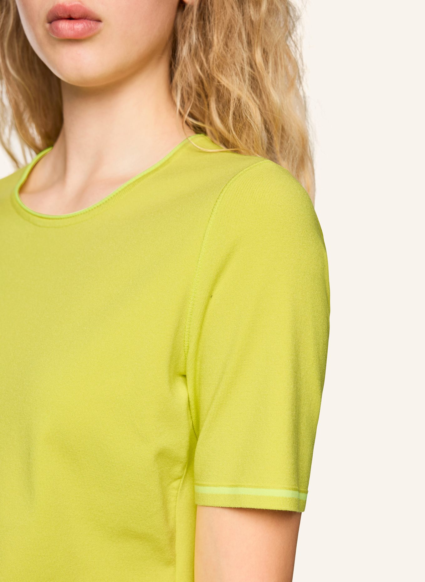 MARC CAIN Pullover mit Glitzergarn: GELB