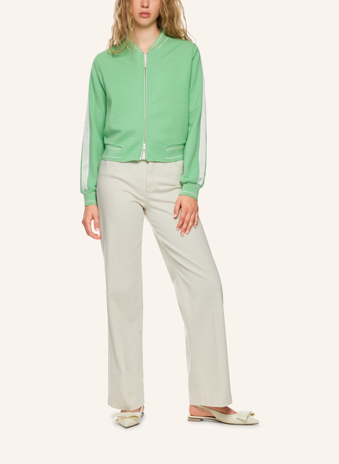 MARC CAIN Blouson mit Galonstreifen: HELLGRÜN