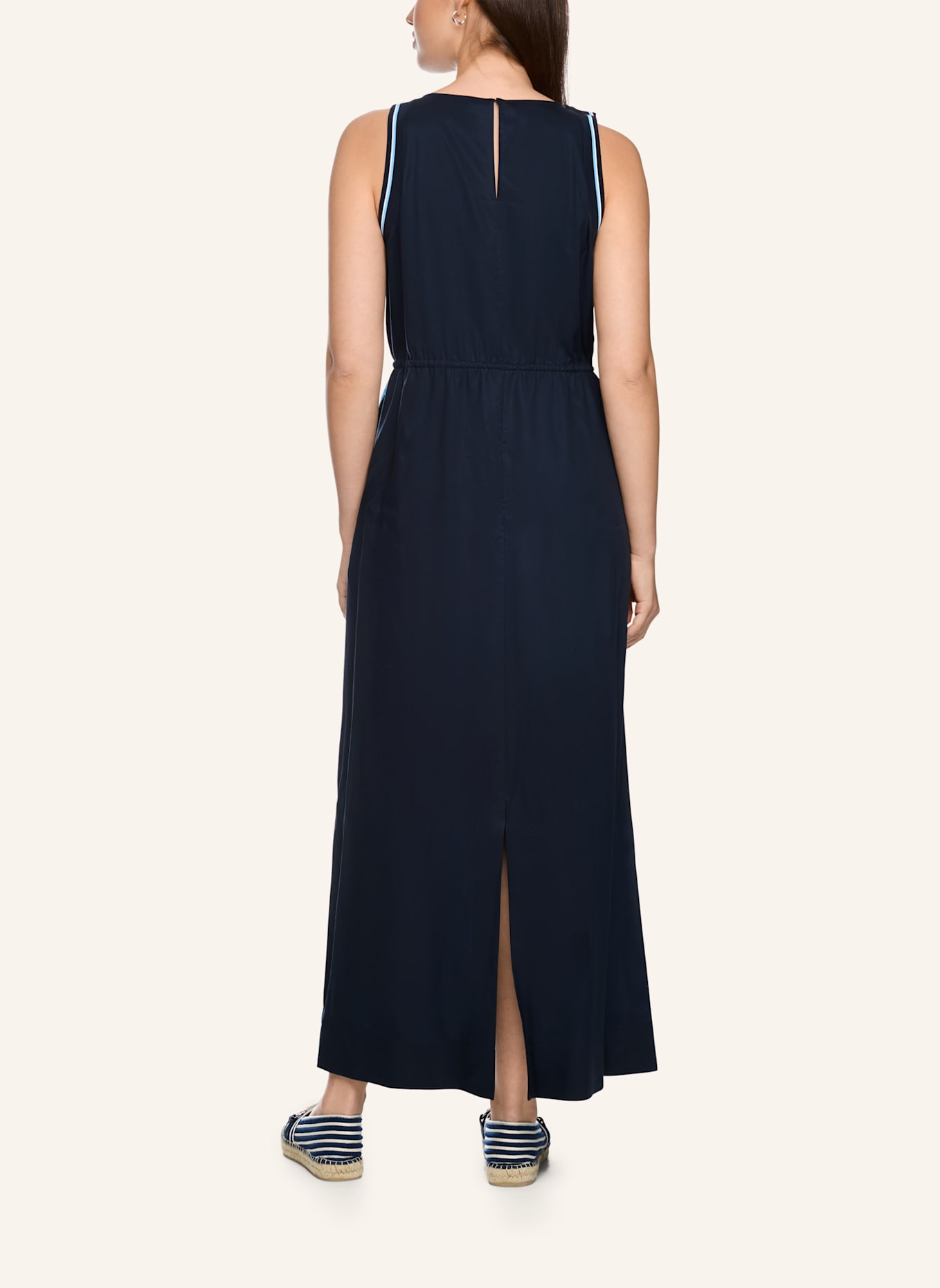 MARC CAIN Kleid: HELLBLAU