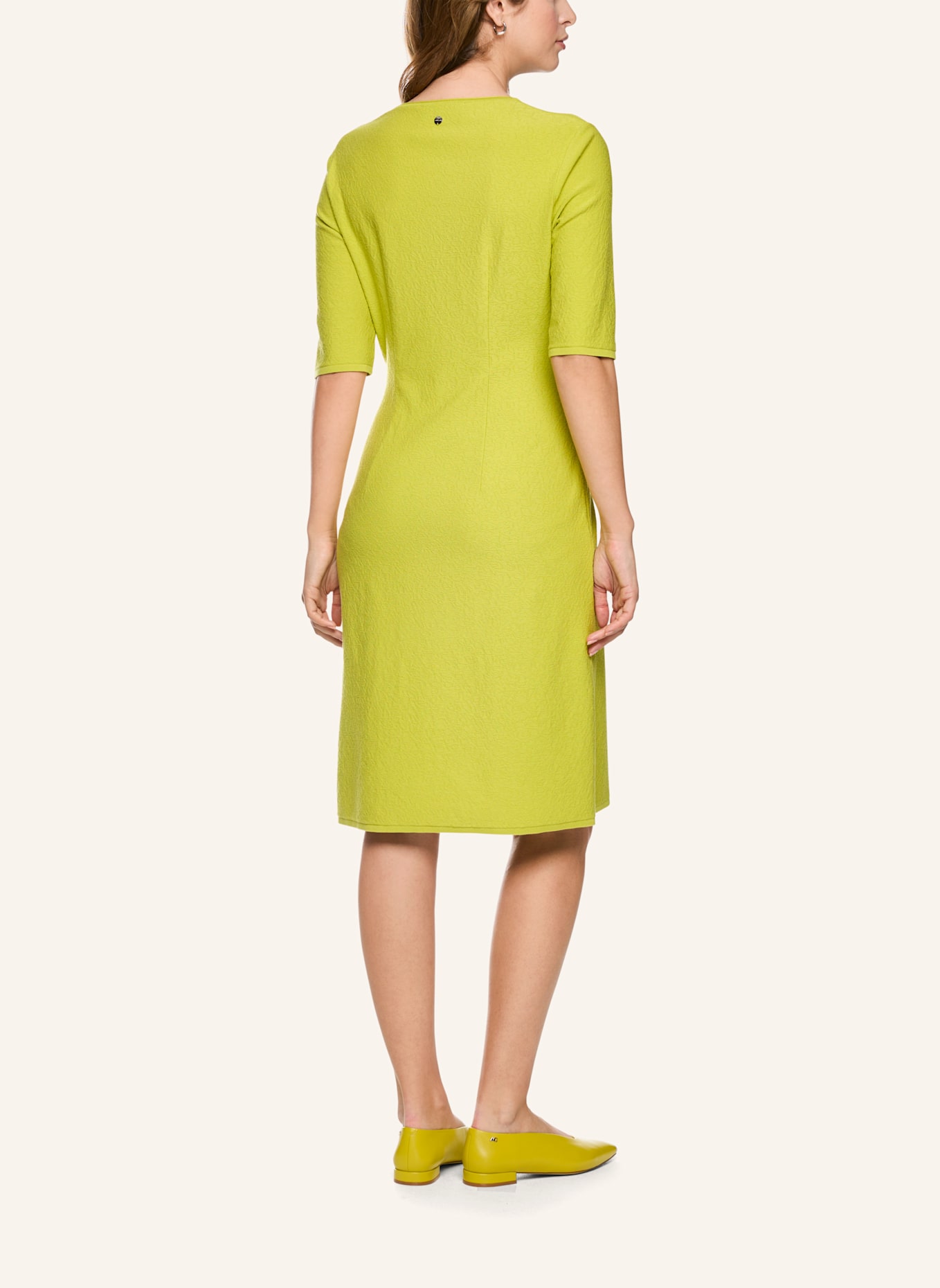 MARC CAIN Kleid: GRÜN