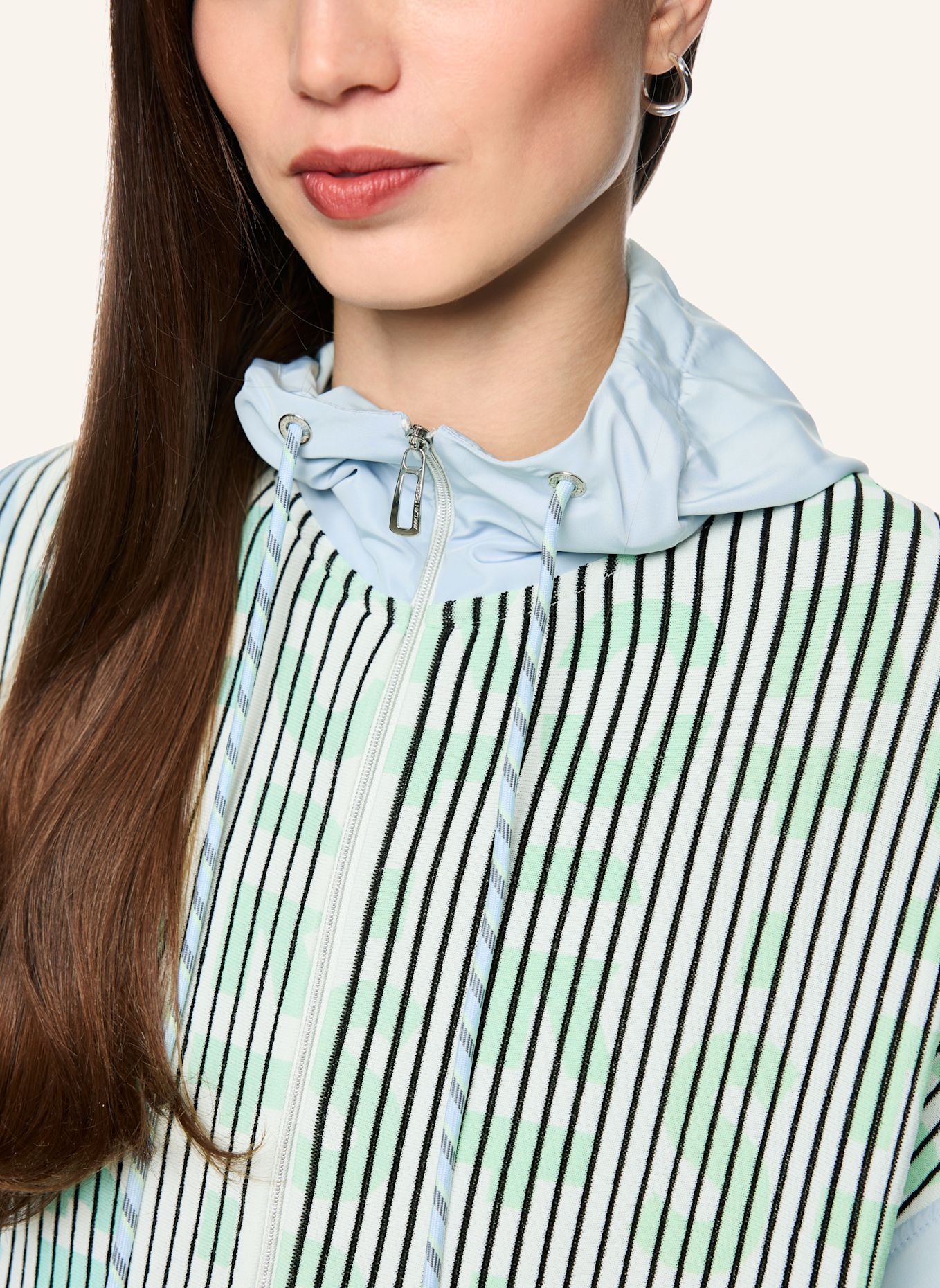 MARC CAIN Cardigan: HELLBLAU