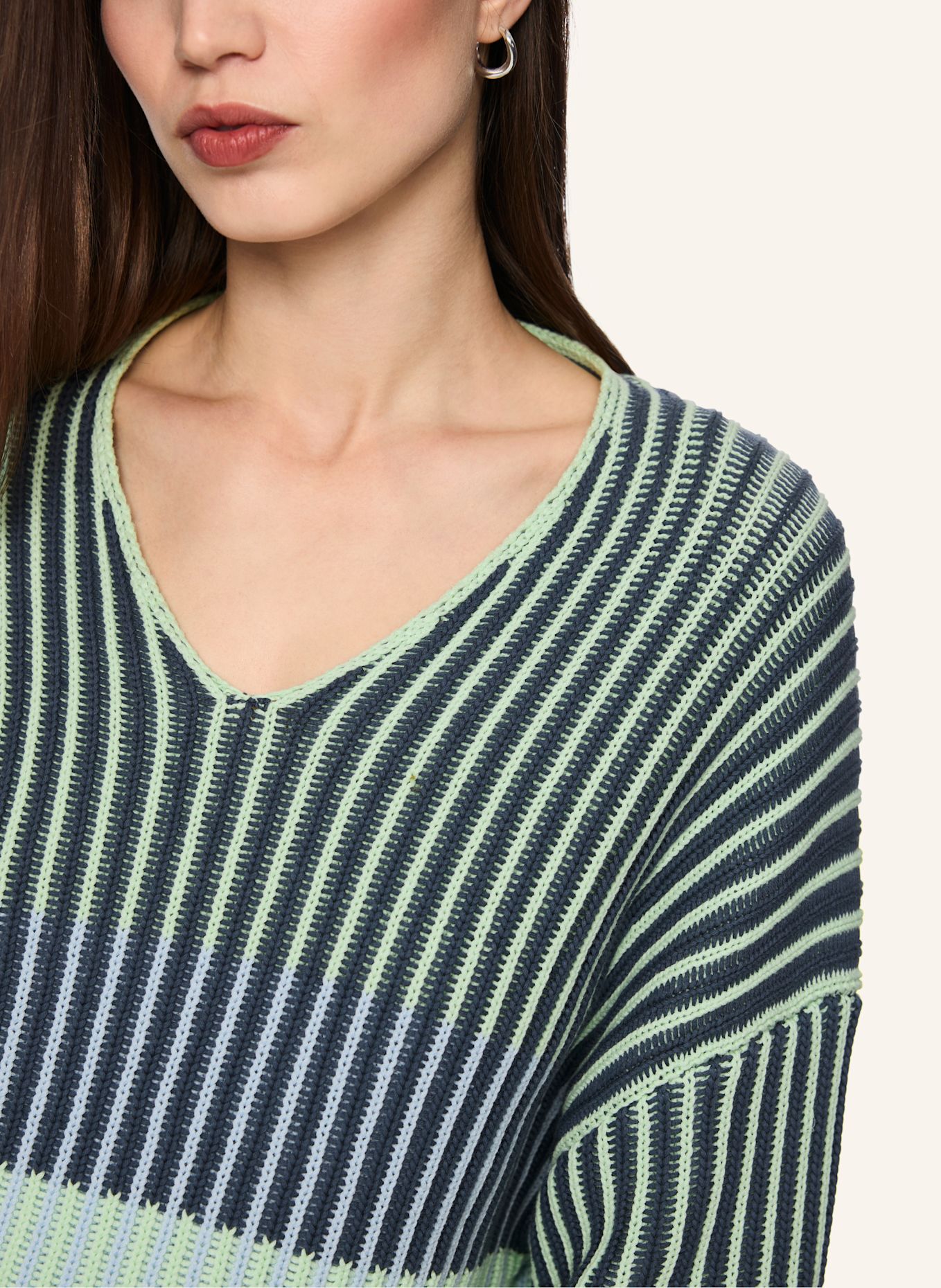 MARC CAIN Pullover: HELLBLAU
