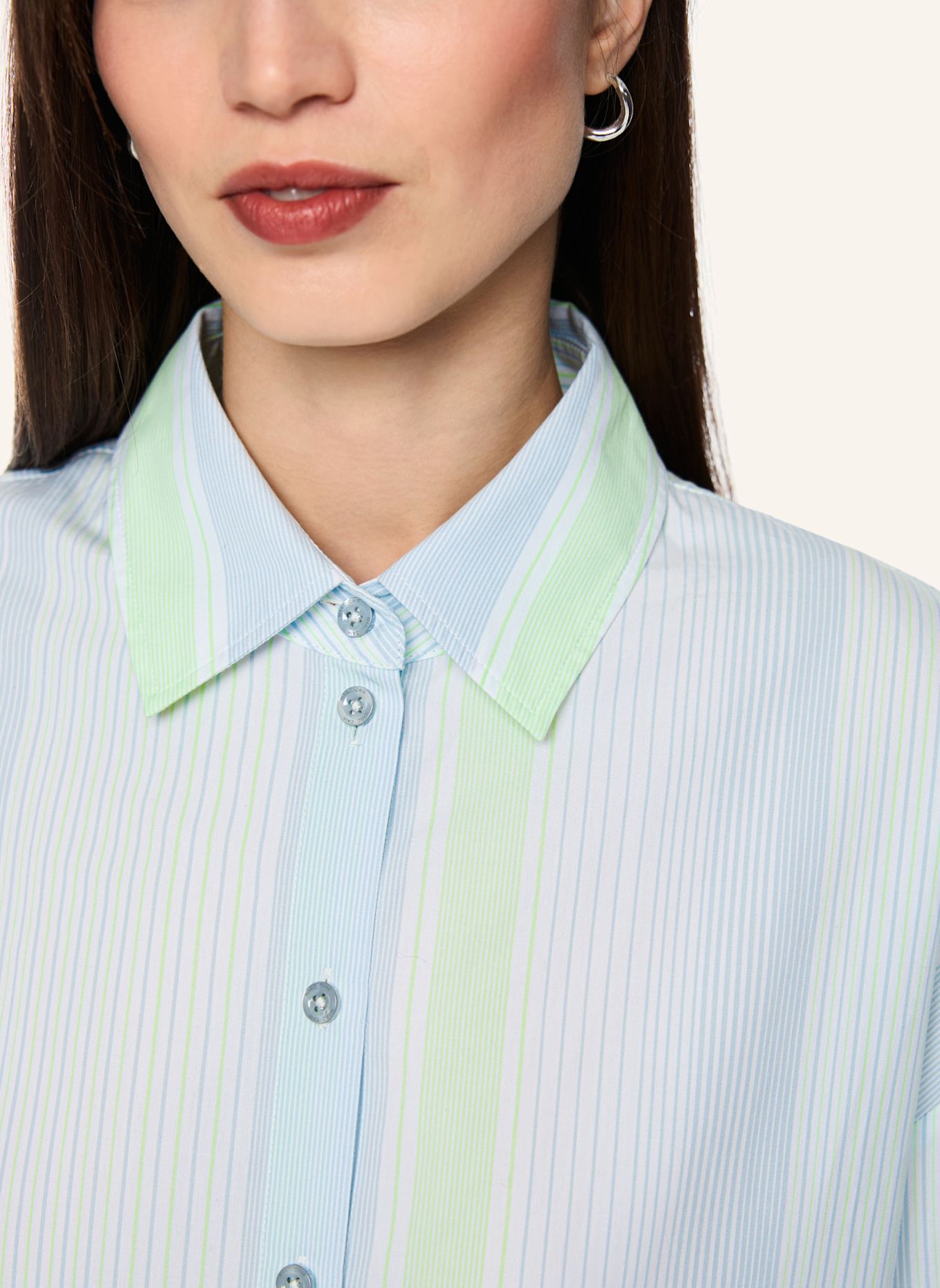 MARC CAIN Bluse: HELLBLAU