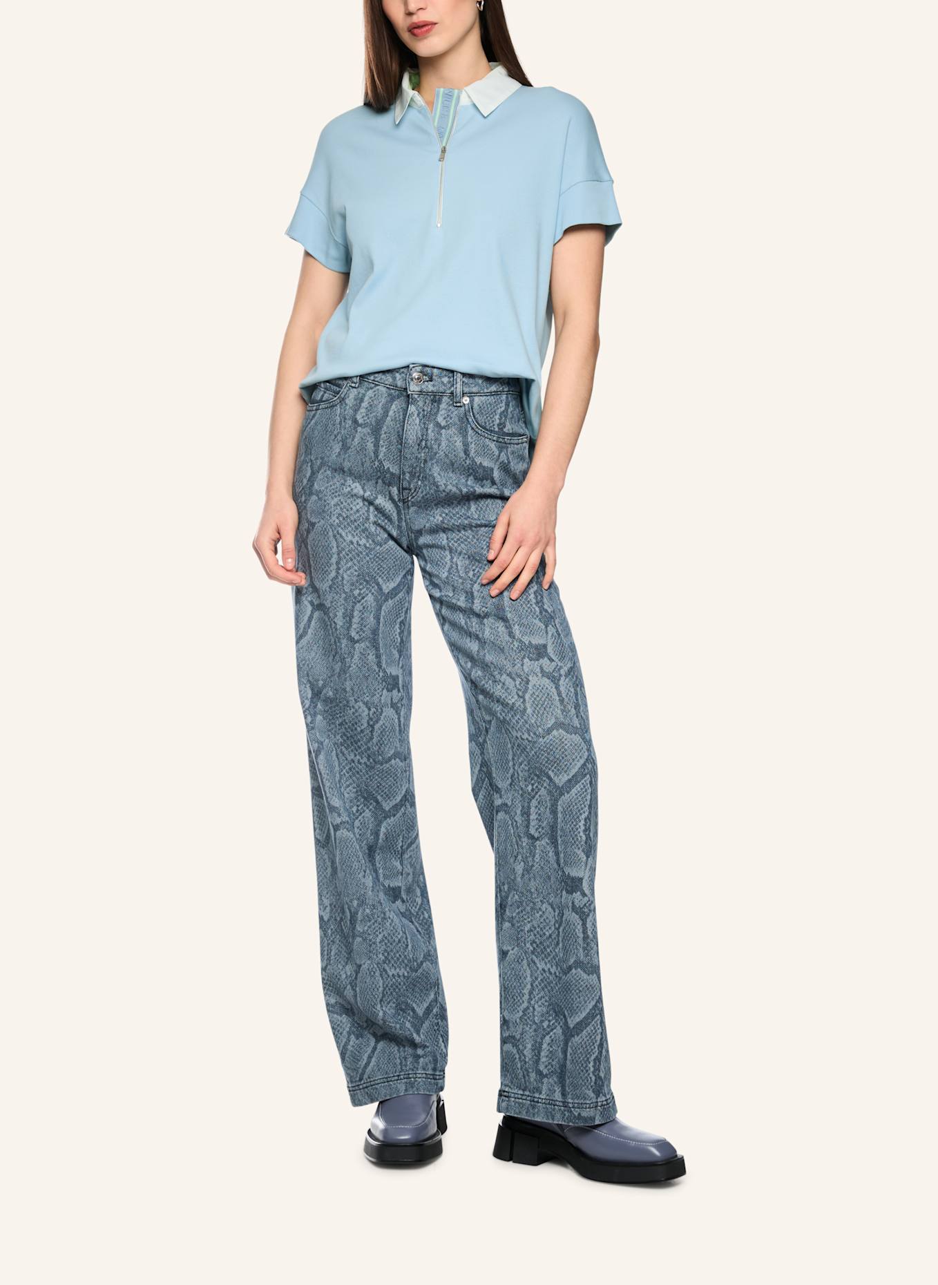 MARC CAIN Poloshirt: HELLBLAU