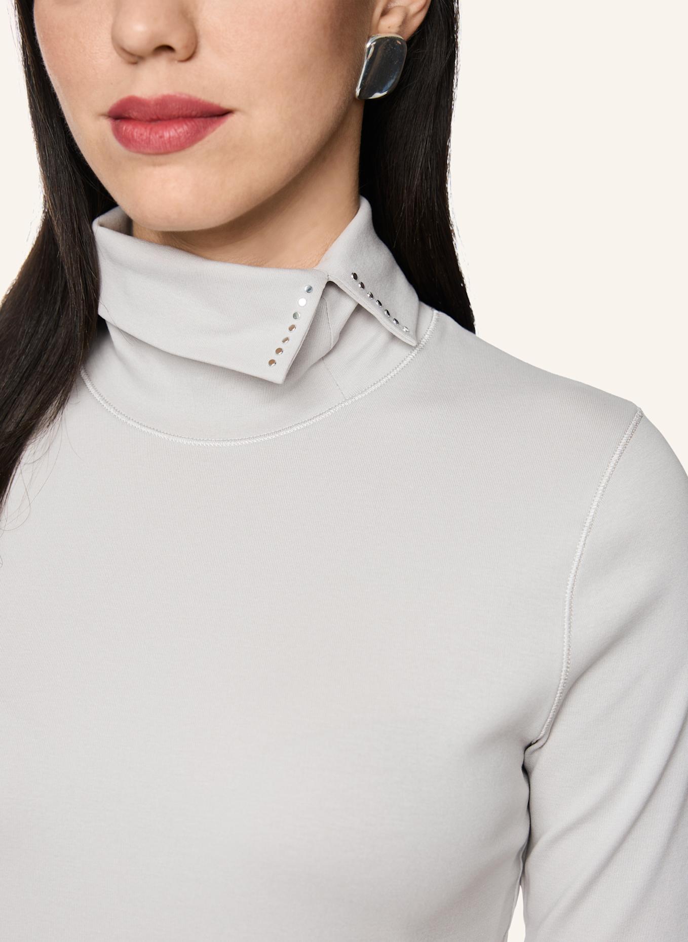 MARC CAIN Rollkragenshirt mit Schmuckperlen: GRAU