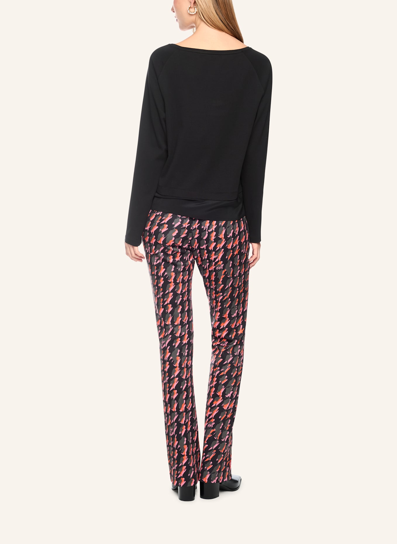 MARC CAIN T-Shirt: SCHWARZ
