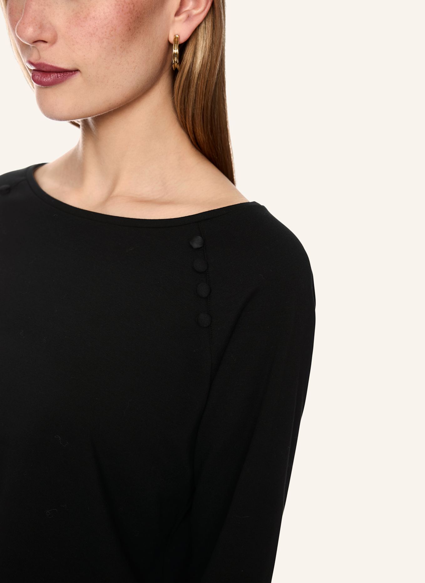 MARC CAIN T-Shirt: SCHWARZ