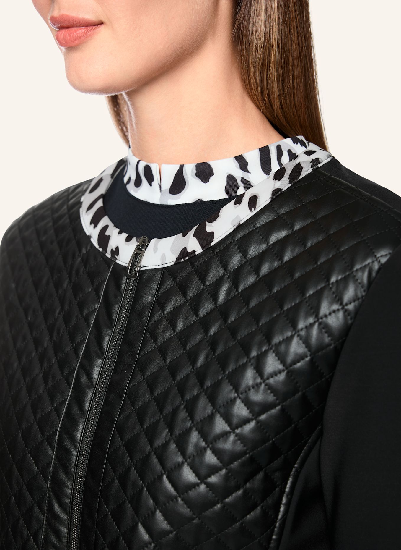 MARC CAIN Jacke: SCHWARZ