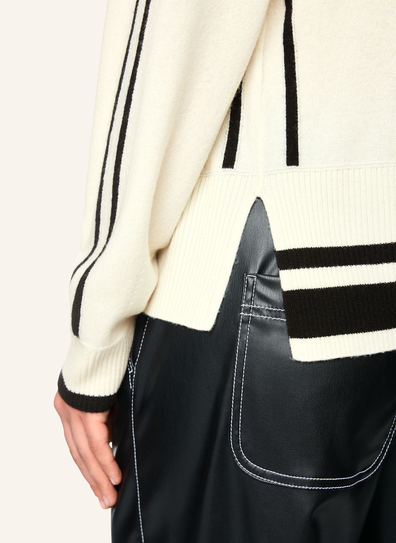 MARC CAIN Pullover: SCHWARZ / WEISS