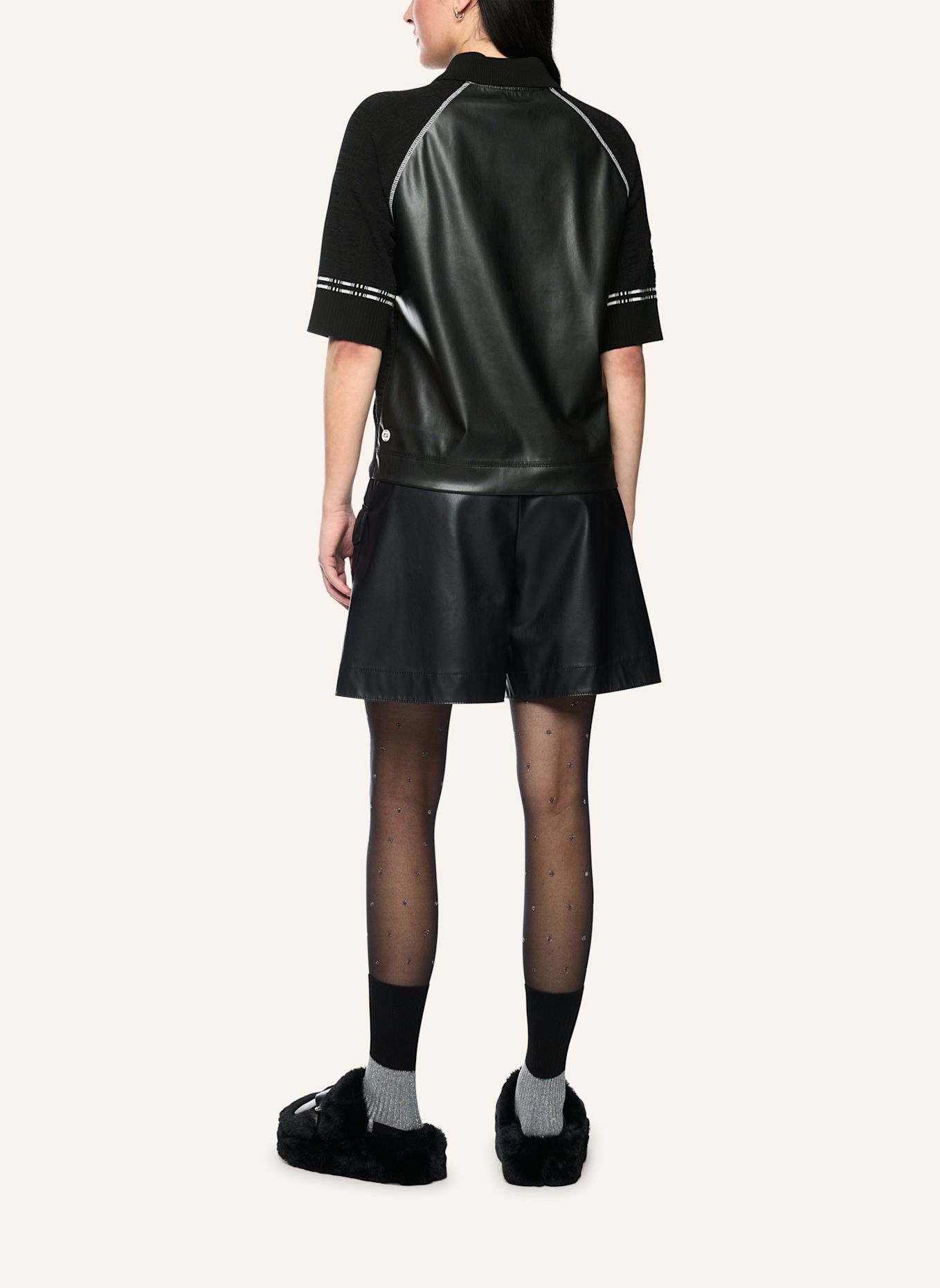 MARC CAIN Poloshirt: SCHWARZ