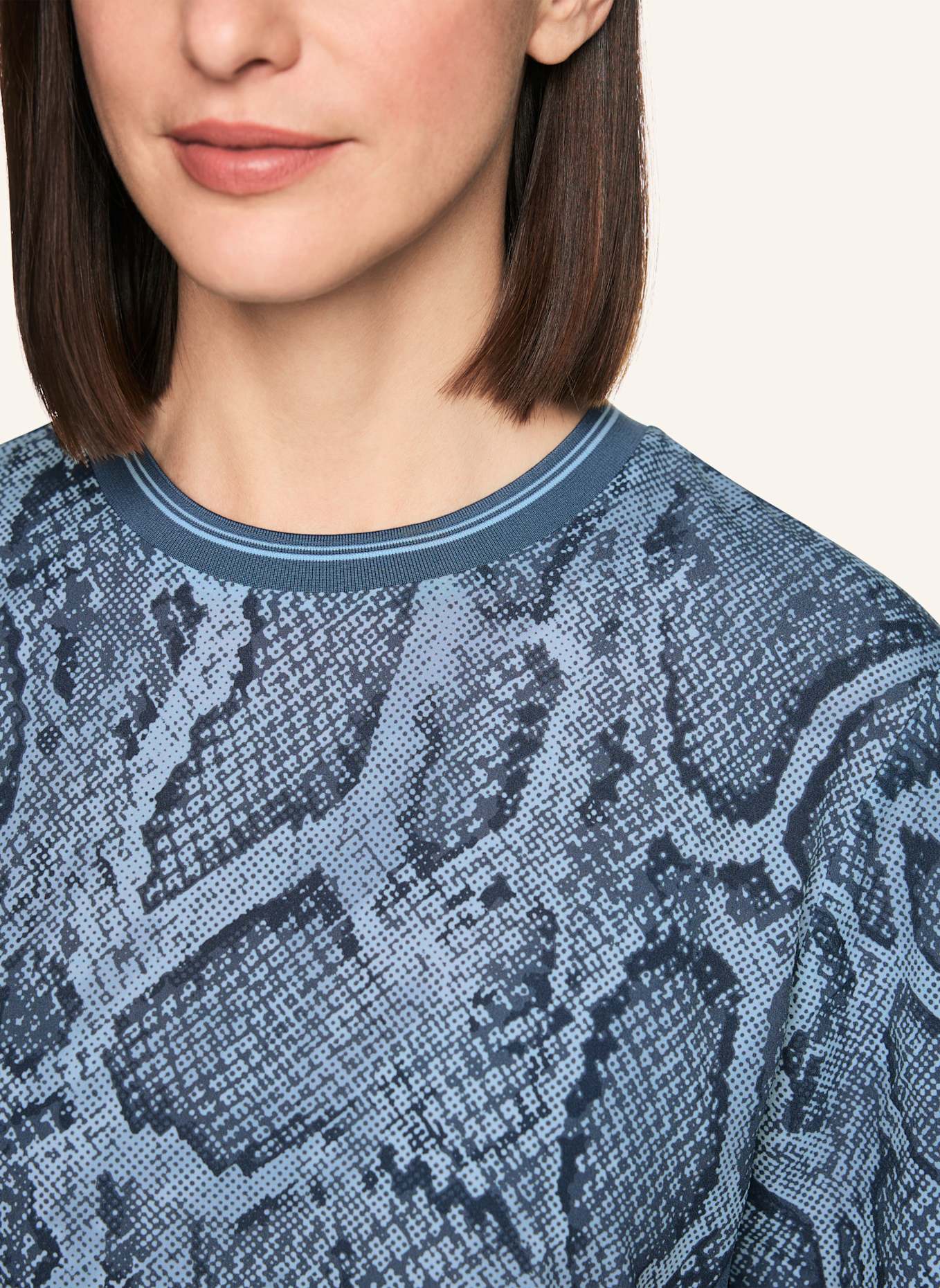 MARC CAIN Kleid: HELLBLAU