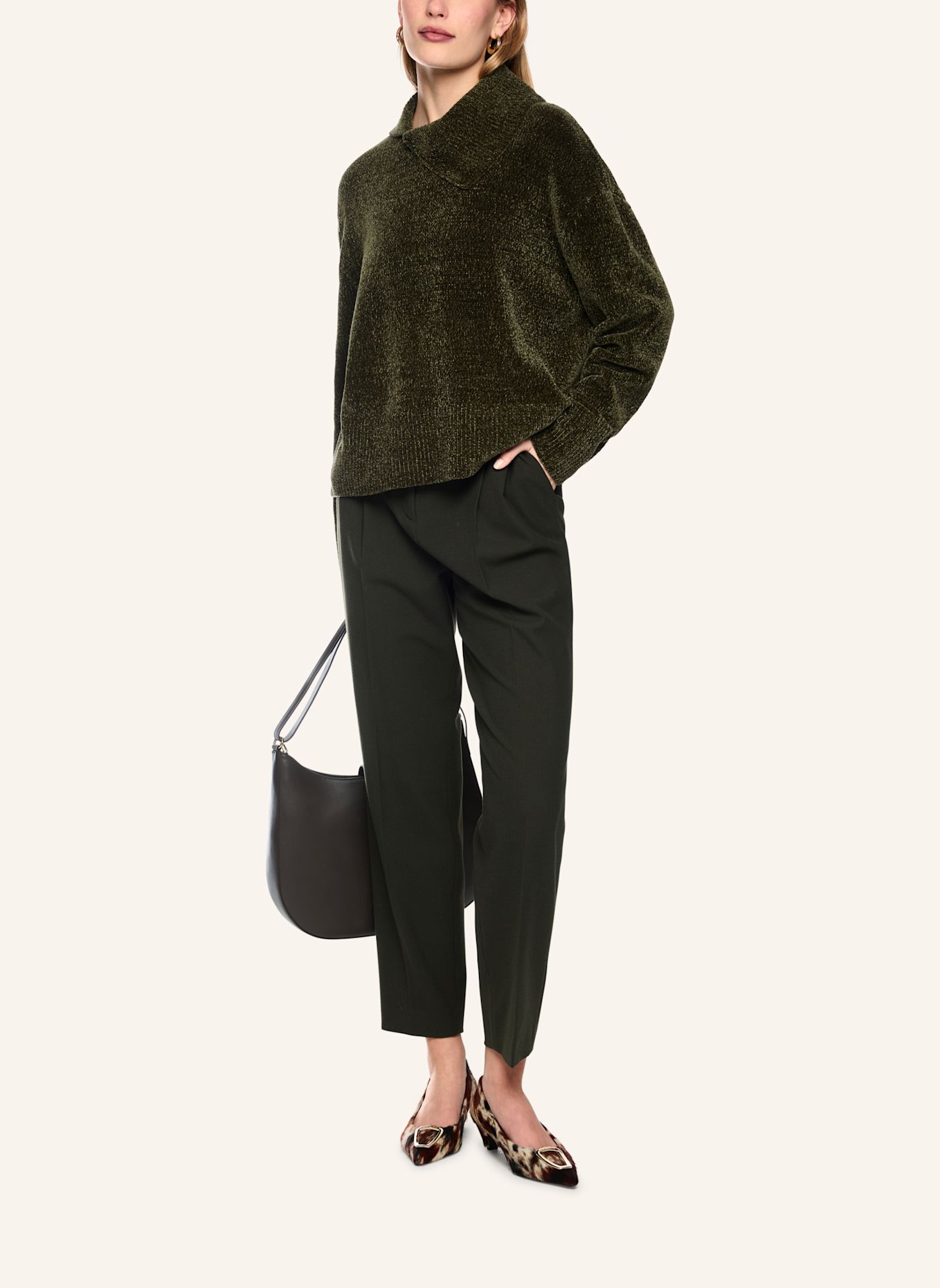 MARC CAIN Pullover: DUNKELGRÜN