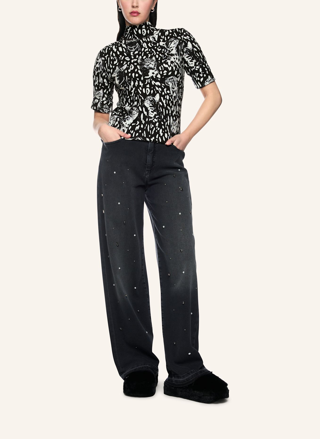 MARC CAIN T-Shirt: SCHWARZ