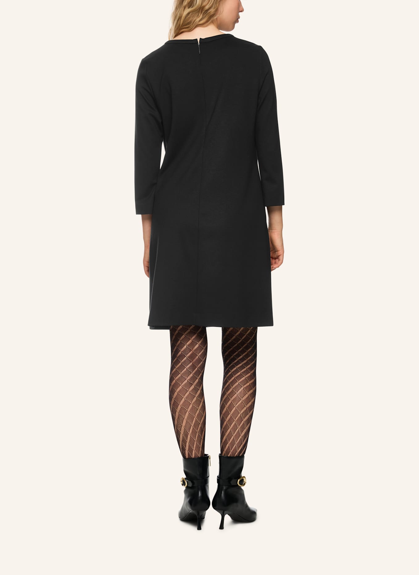 MARC CAIN Kleid: SCHWARZ