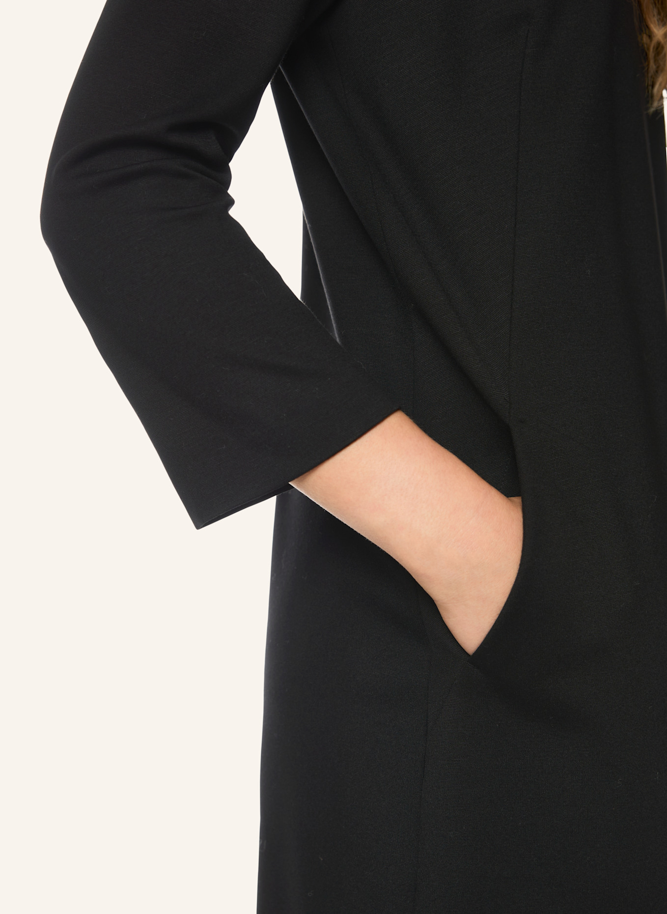 MARC CAIN Kleid: SCHWARZ